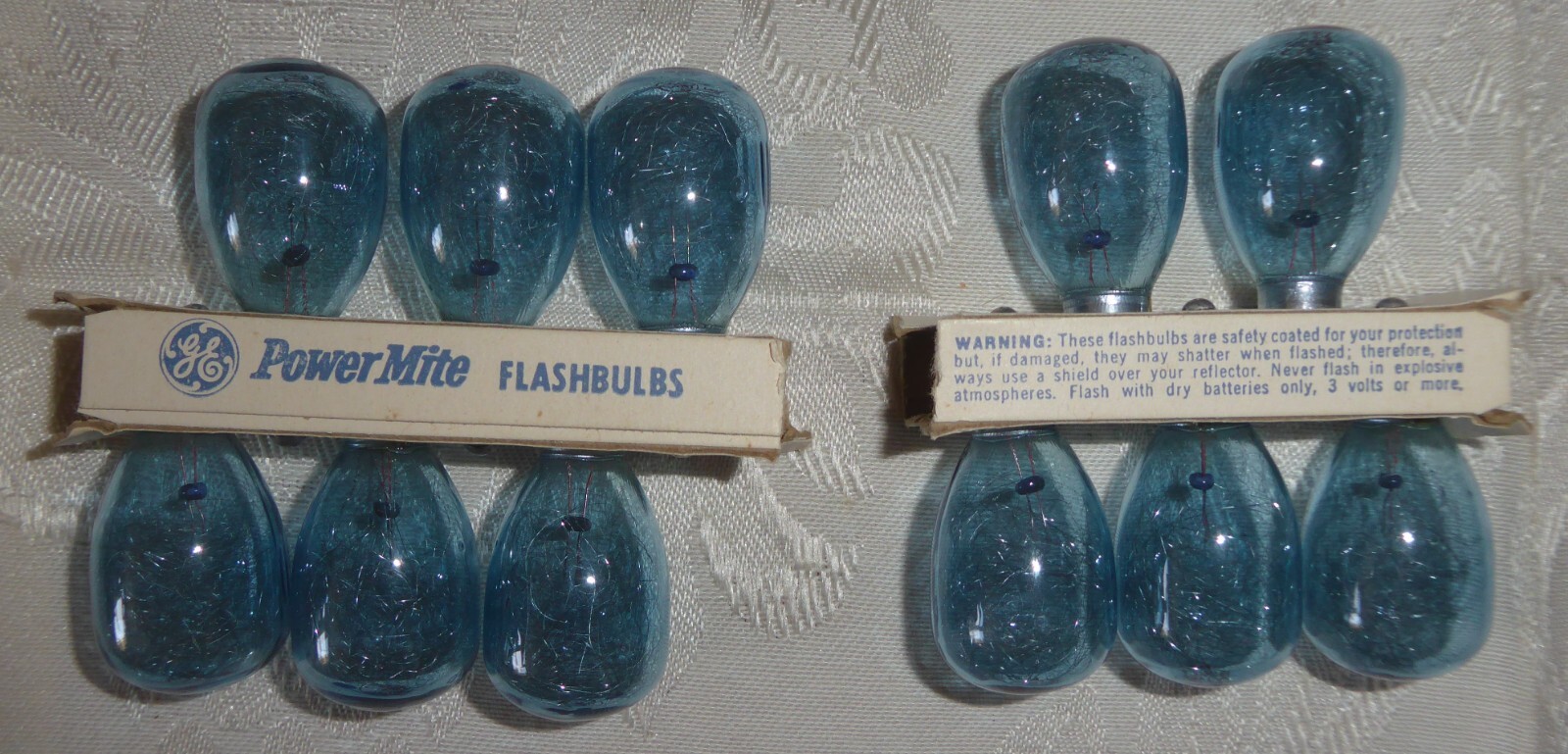 Vintage Lot of 11 General Electric M 3B Flashbulbs