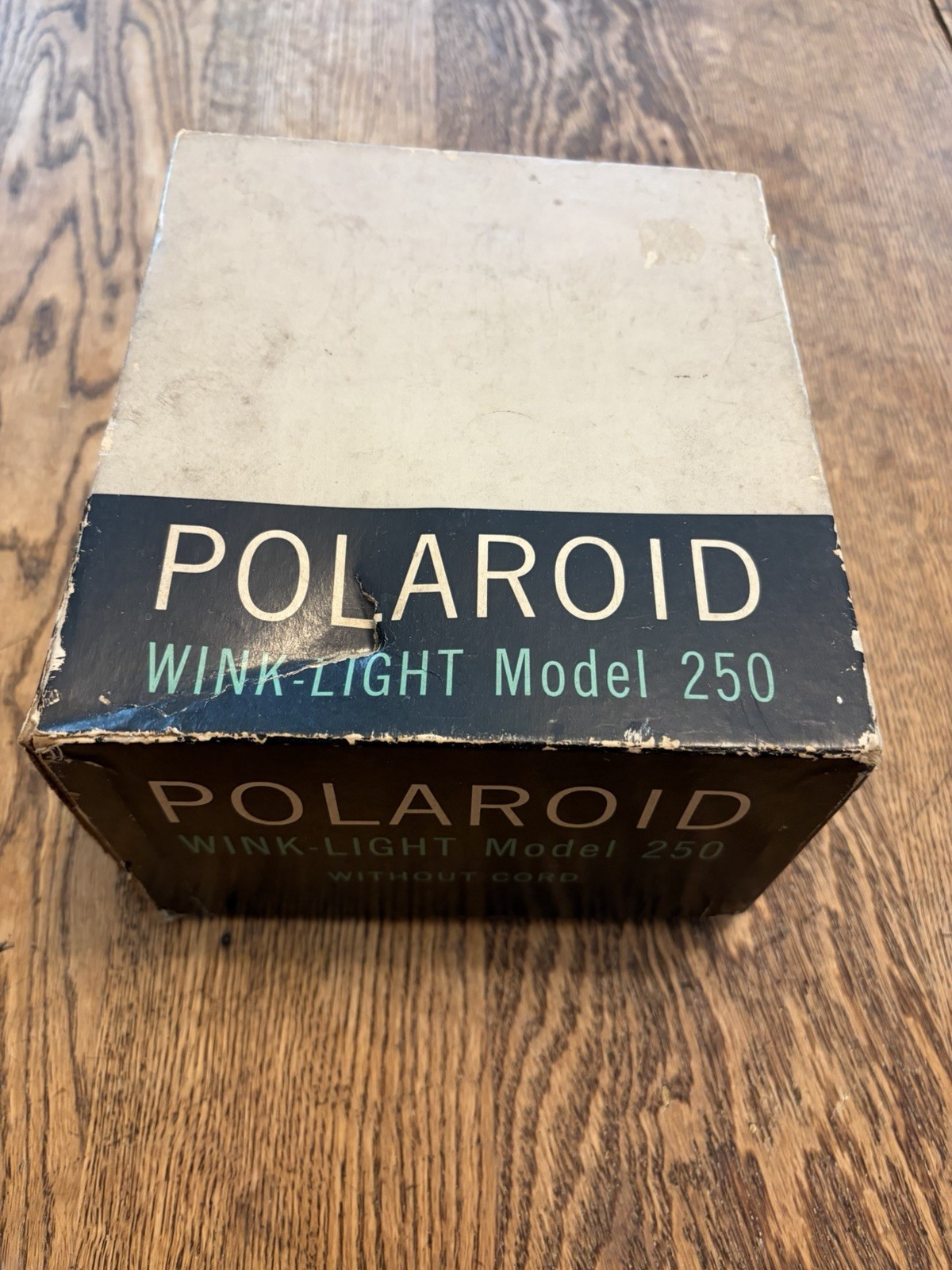 Vintage Polaroid Model 250 Wink-Light / flash light -Flash for Land Cameras
