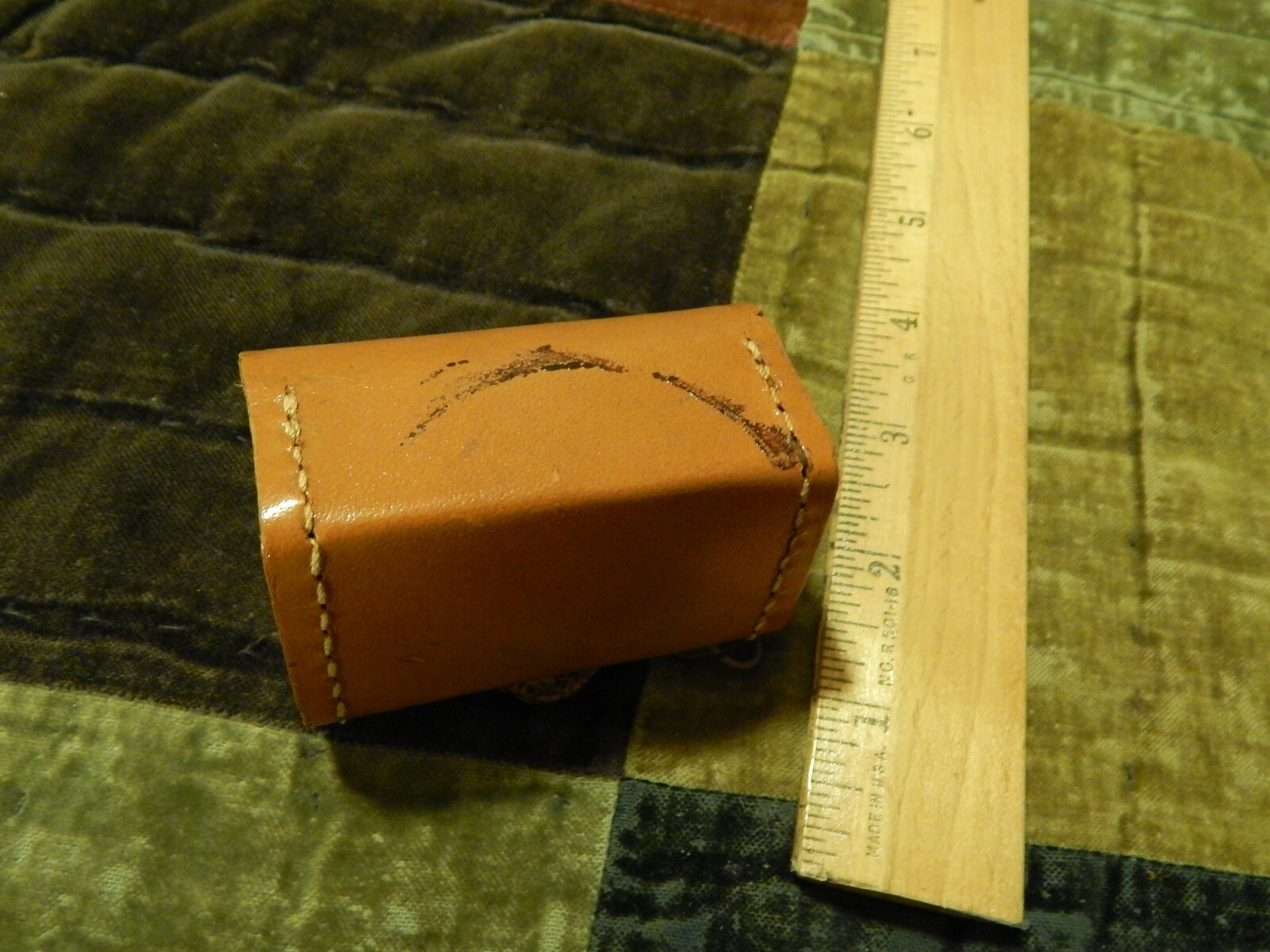 Polaroid ~ 540 Close-Up Lens Kit ~ Leather Snap Case w/ Lenses & Measuring Tape