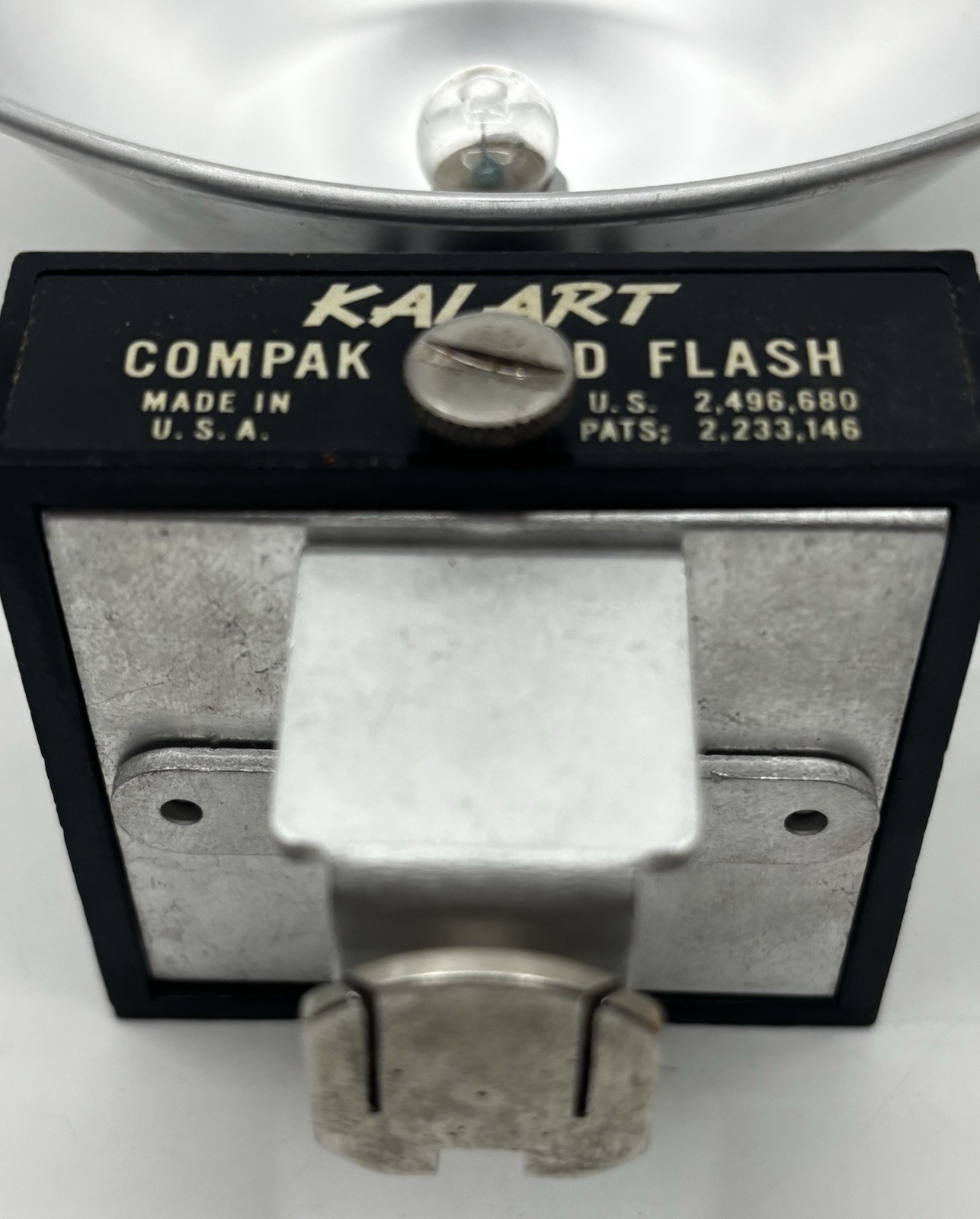 KALART COMPAK SPEED FLASH in Box with CABLE BULB INSERTS SUNLIGHT GUIDE VINTAGE