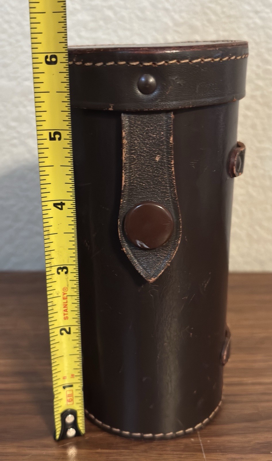 2 VINTAGE ELEITZ WETZLAR Germany Brown Leather Leica Snap Lens Cases 6” & 4.5”