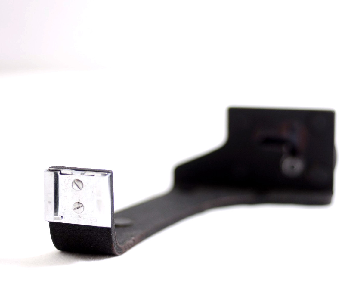 VINTAGE MIRANDA 35MM SLR CAMERA FLASH BRACKET CAMERA ACCESSORY (EXCELLENT)