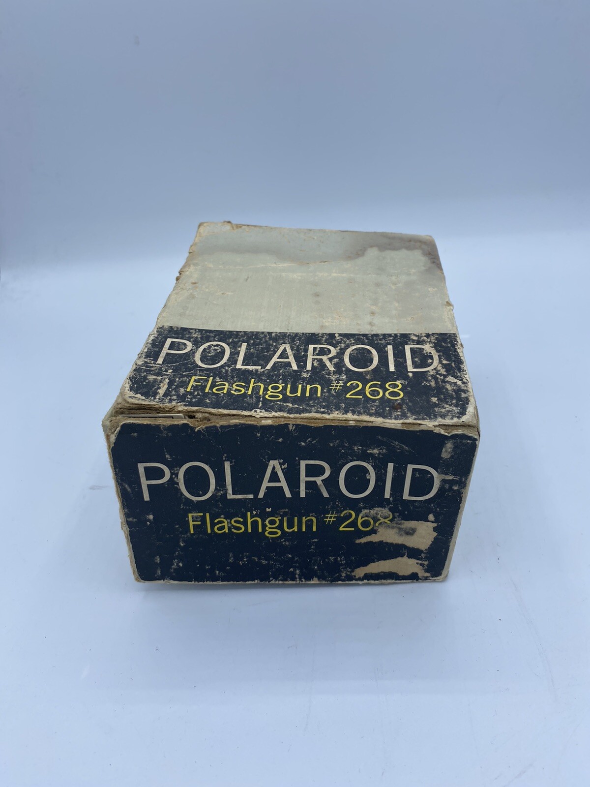 Vintage Polariod Flash Gun #268 – In the Original Box With Spare. Light Bulbs