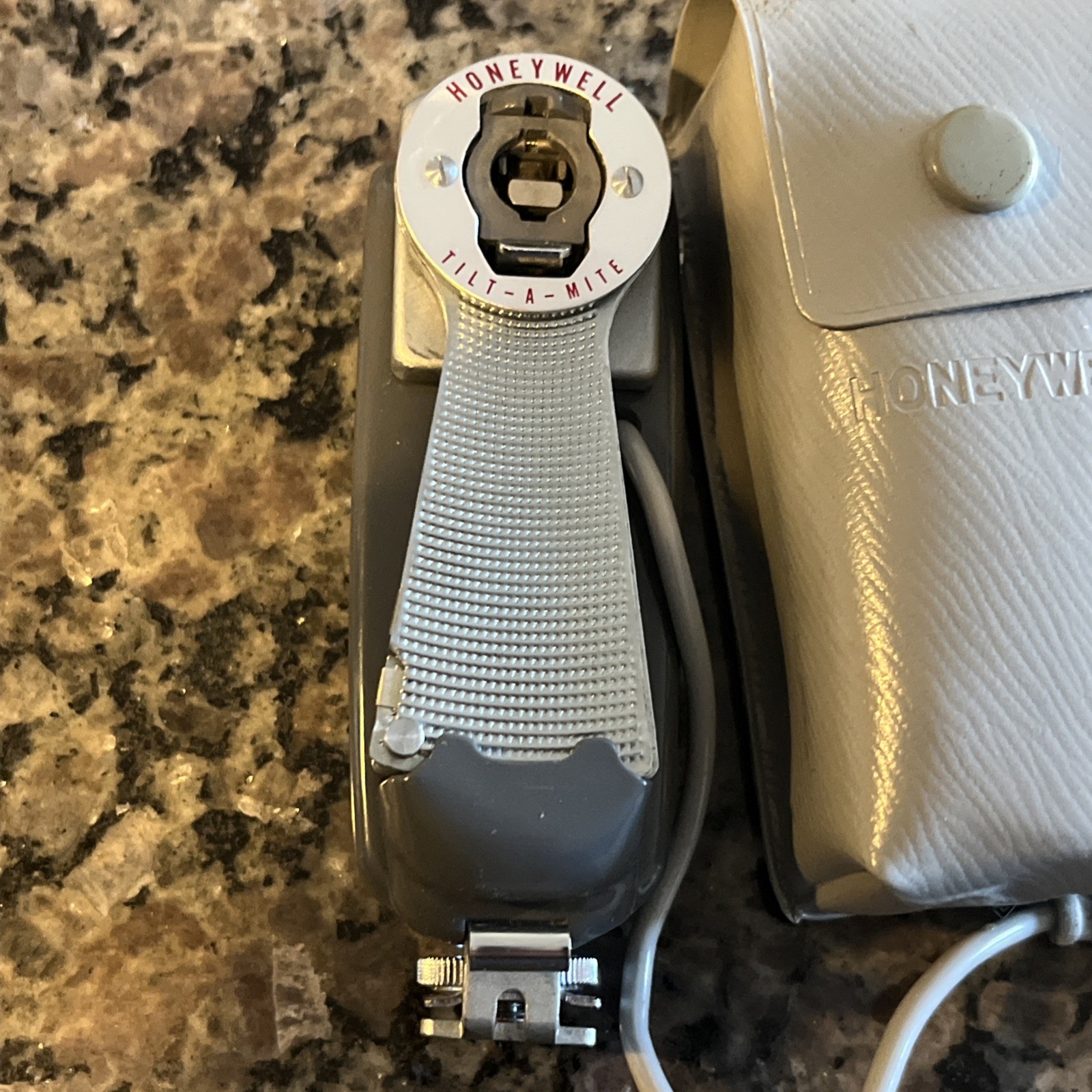 Vintage Camera Honeywell Tilt-A-Mite Flash Unit Great condition