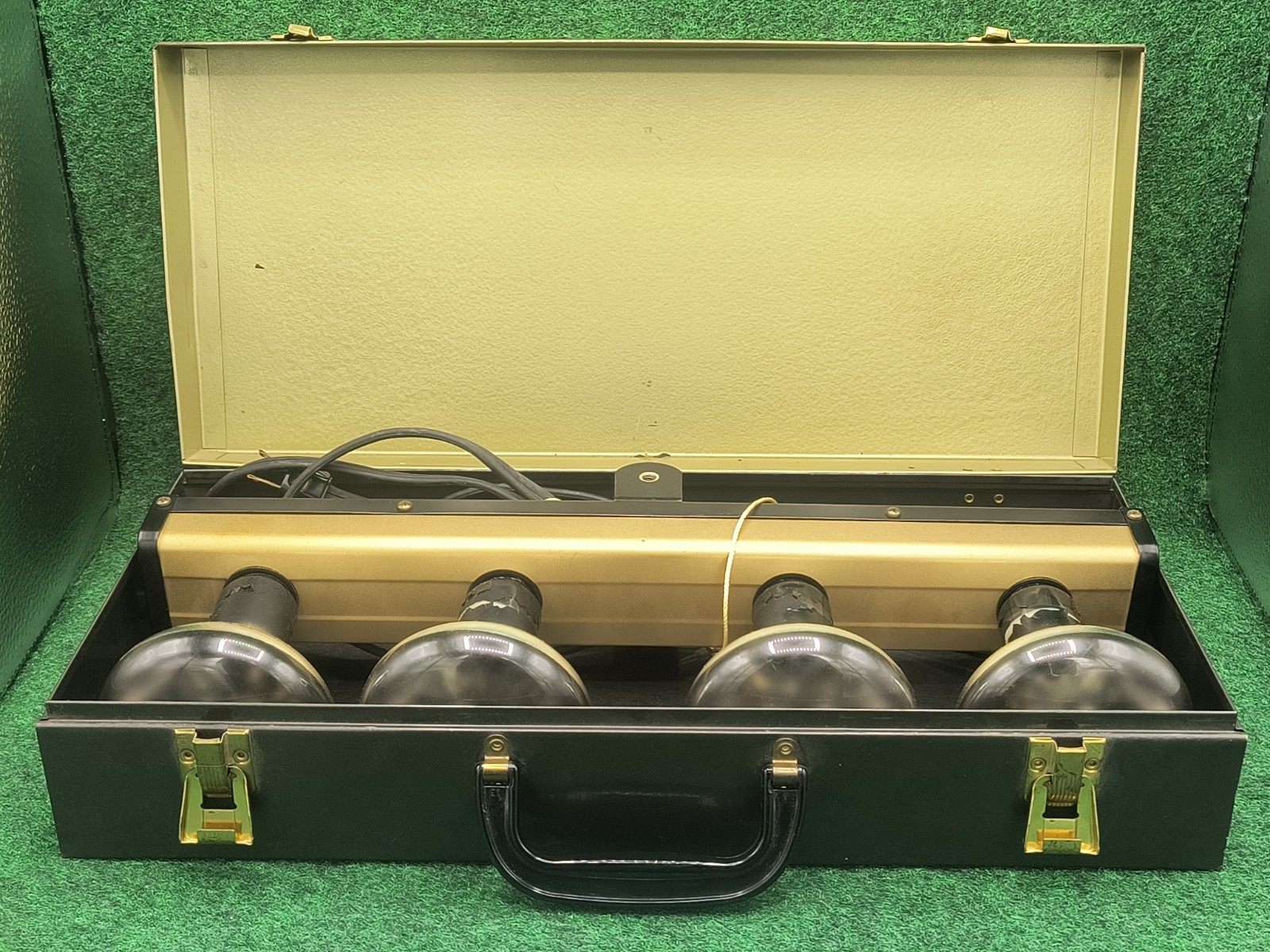Vintage Mayfair Multilite M/S Exposure Guide 4 Light Bar In Powder Coated Case