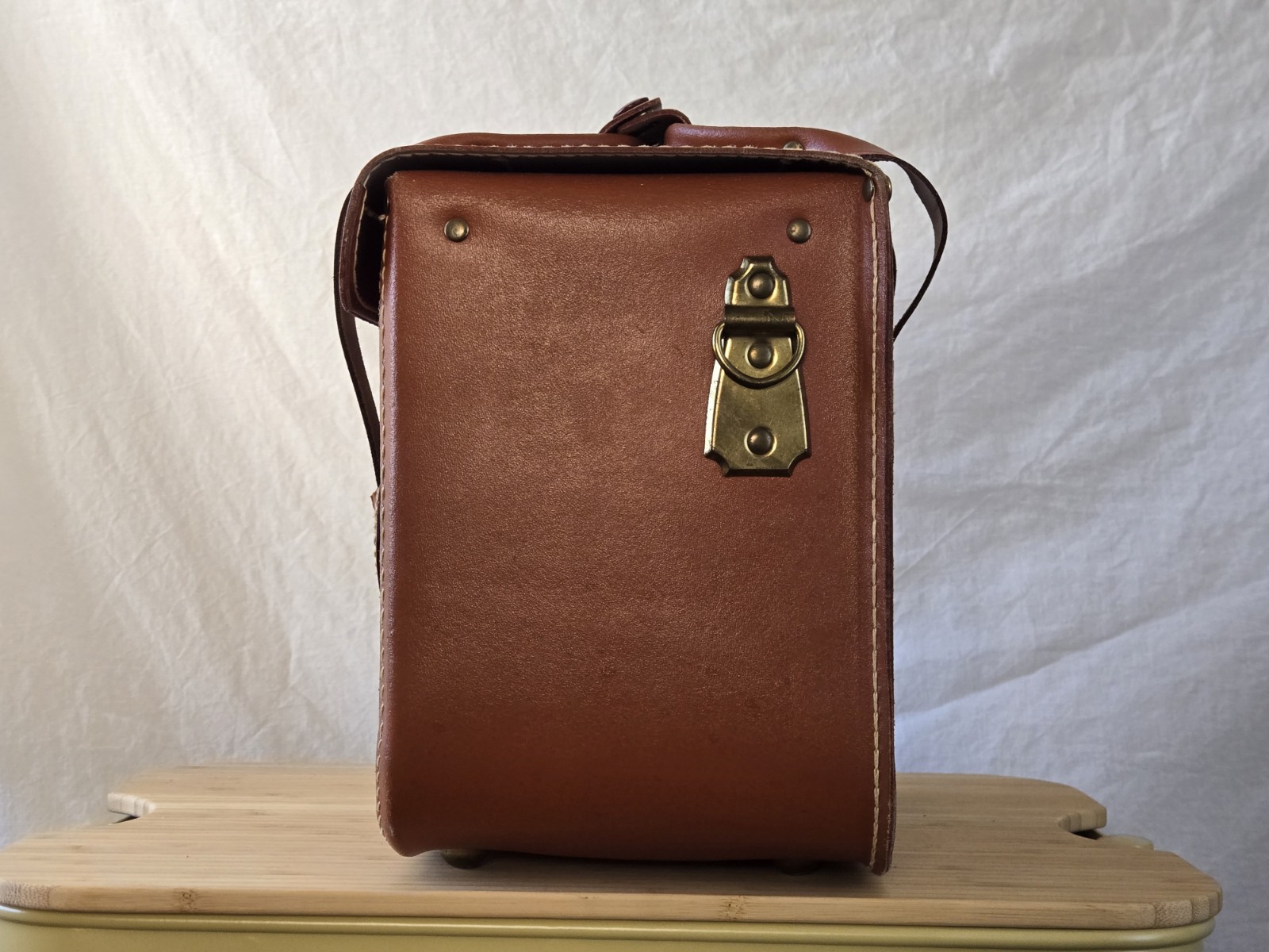 Vintage Diamond C515 Camera Bag Brown Genuine Leather Made in USA