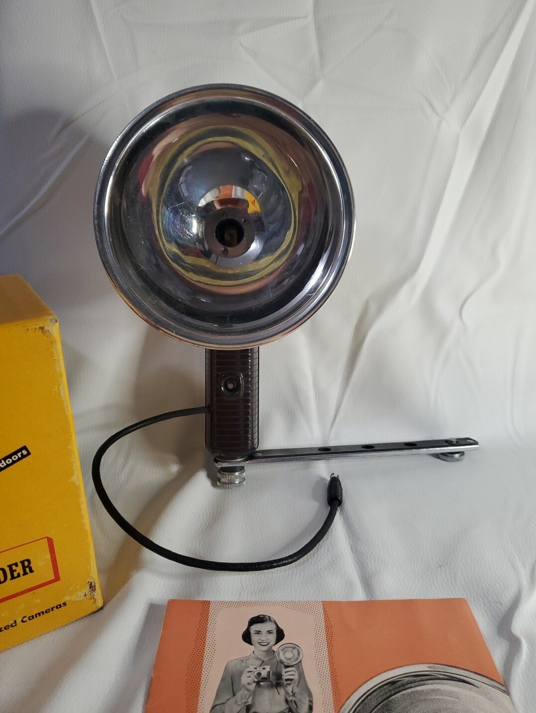 Vintage Kodak B-C Standard Flashholder in Box with Instructions and Bracket
