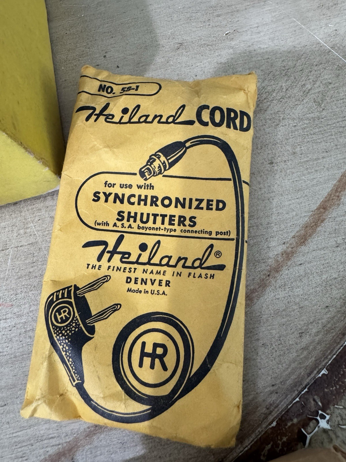 Vtg 1952 HEILAND SYNCHRO-MITE FLASH Mount Original Box & Paperwork Read Look