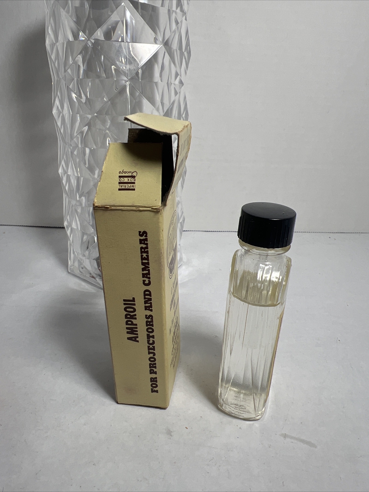 AMPRO Stylist Projector Accessory Kit: 1 Bottle Amproil, 5 Fuses w/Box NO BRUSH