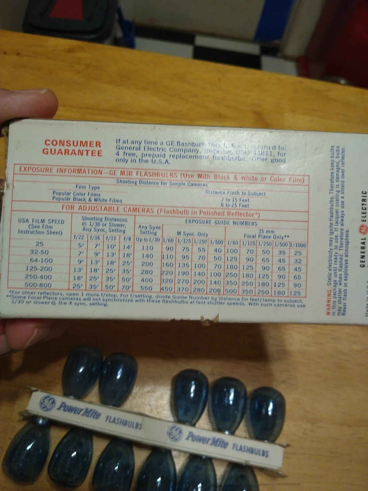 Vintage GE M3B Flashbulbs 11 Bulbs