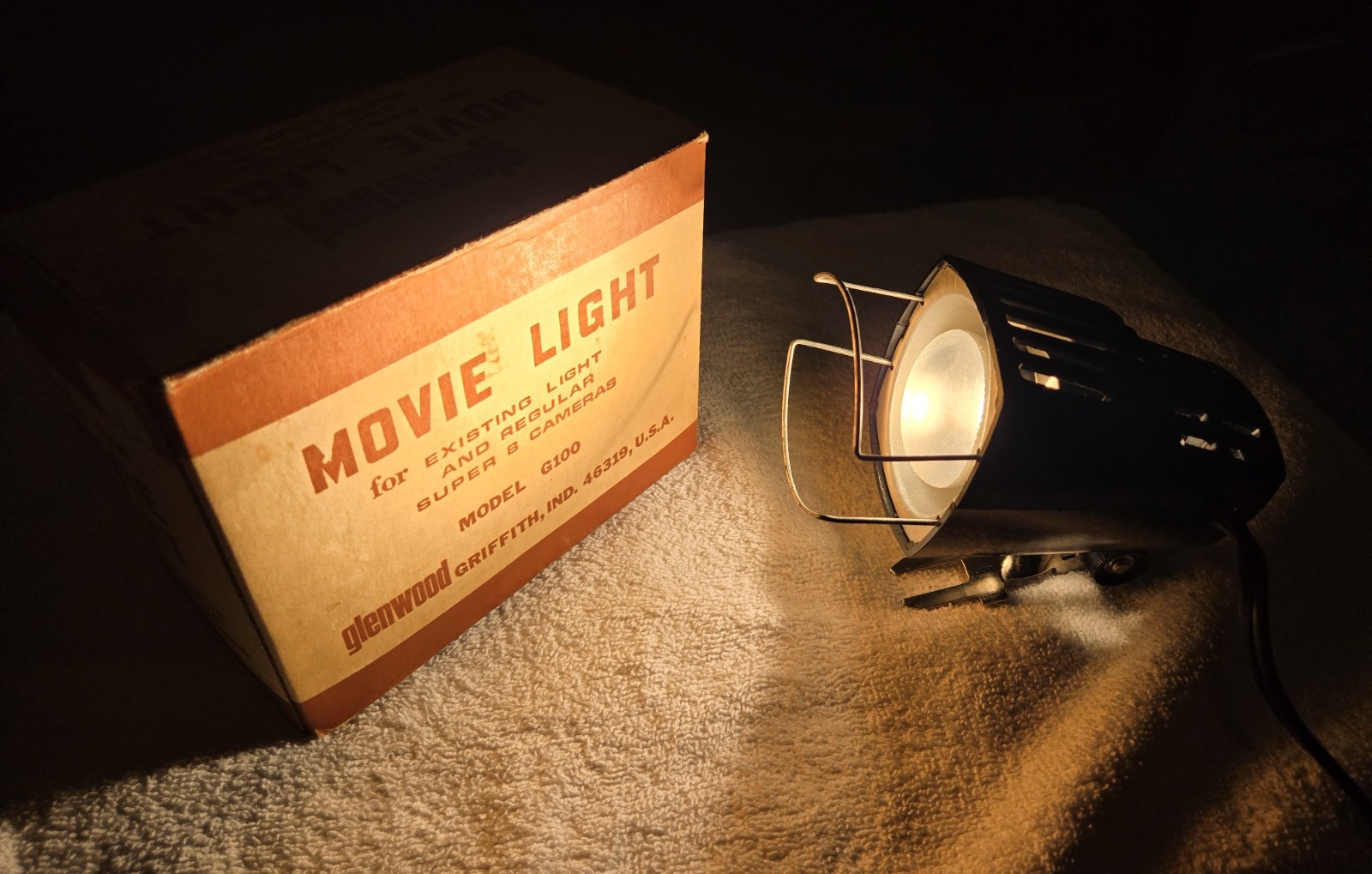 Glenwood G100 Vintage Movie Light Working with original box