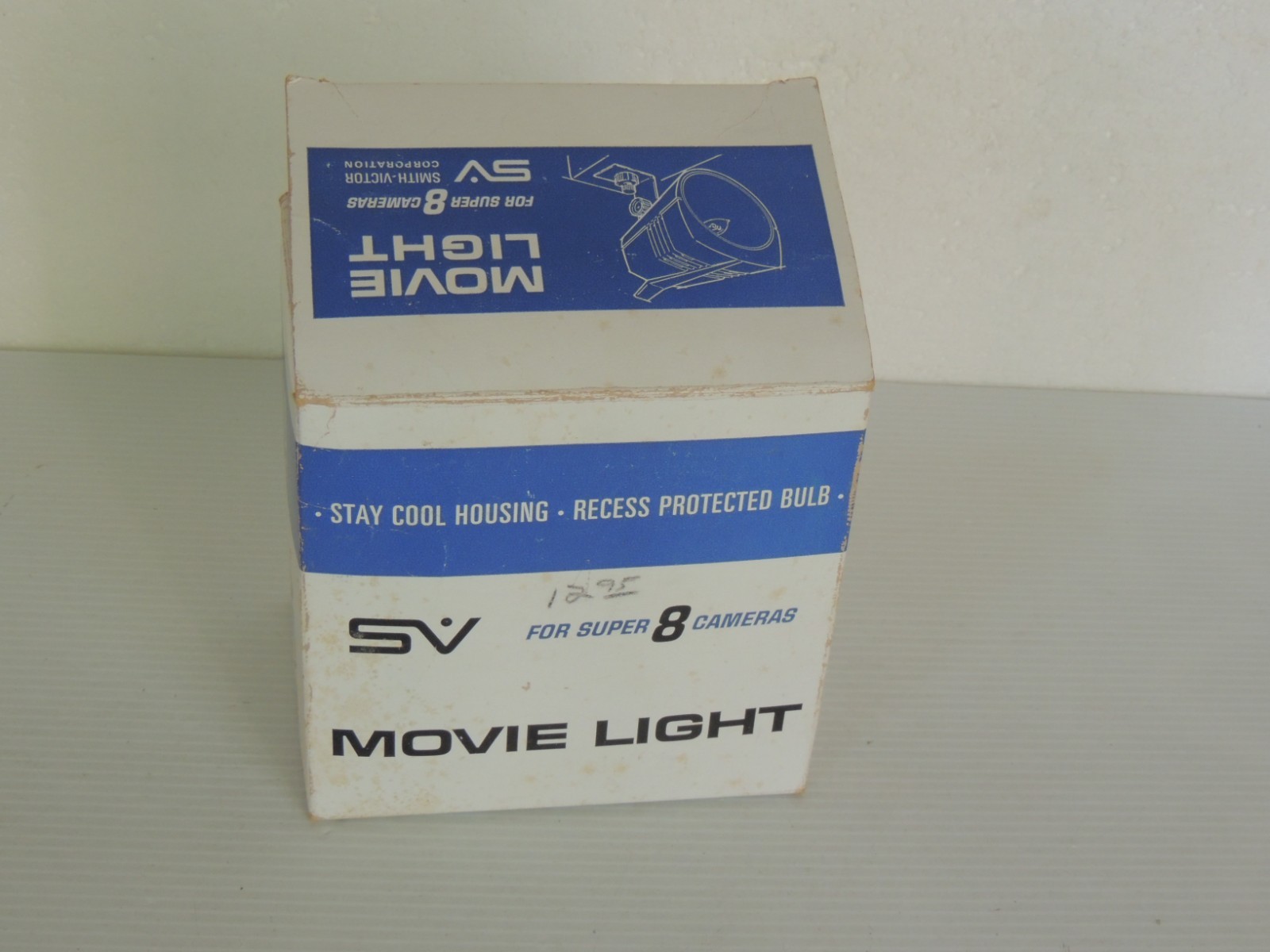 Smith-Victor Movie Light Model Q1U for Super 8 Cameras in Box Working 650 Watt