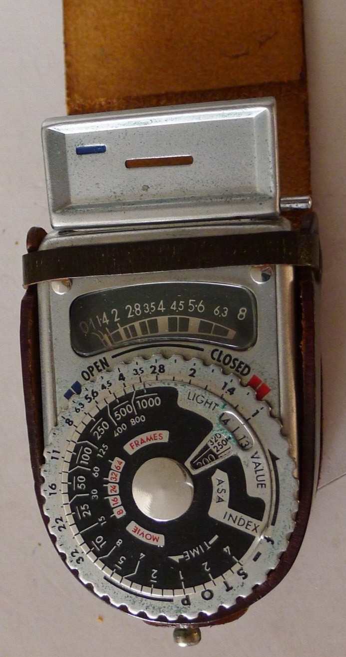 Sekonic Exposure Light Meter Model L-6 with Leather Case – Made in Japan -TESTED