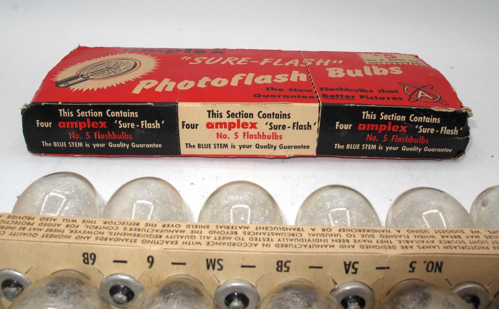 *VINTAGE* AMPLEX #5 “SURE-FLASH” PHOTOFLASH BULB IN PACKAGE-CONTAINS 12 BULBS