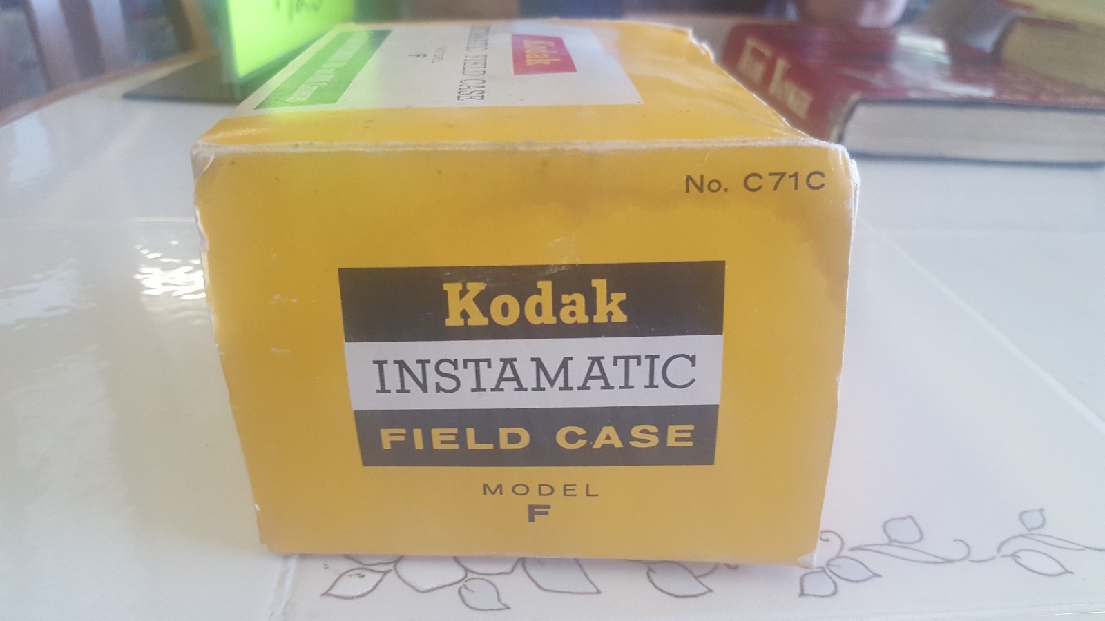 Kodak Instamatic camera Field Case Model F in original box looks unused Vintage