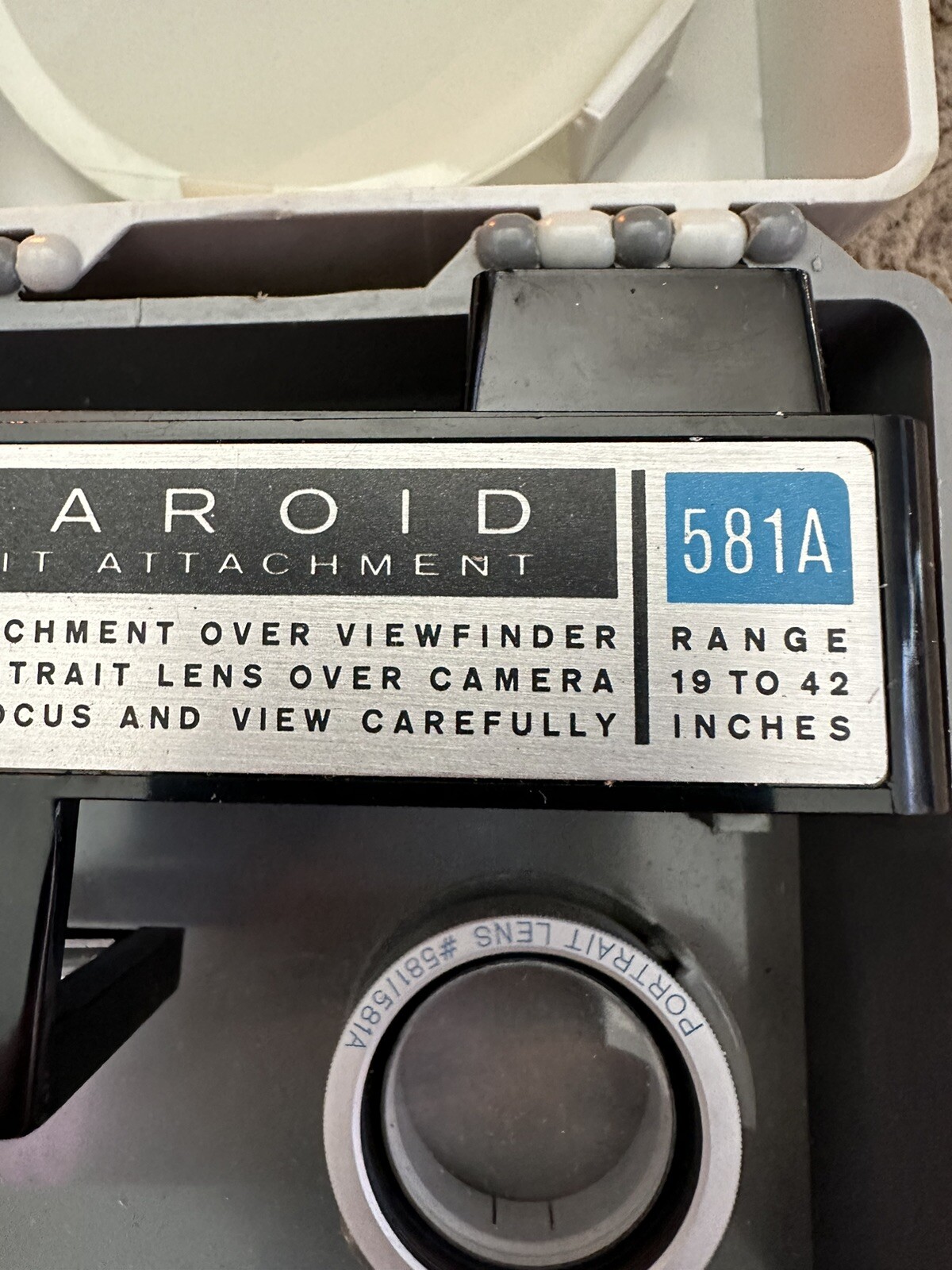 POLAROID Portrait Kit #581 Vintage