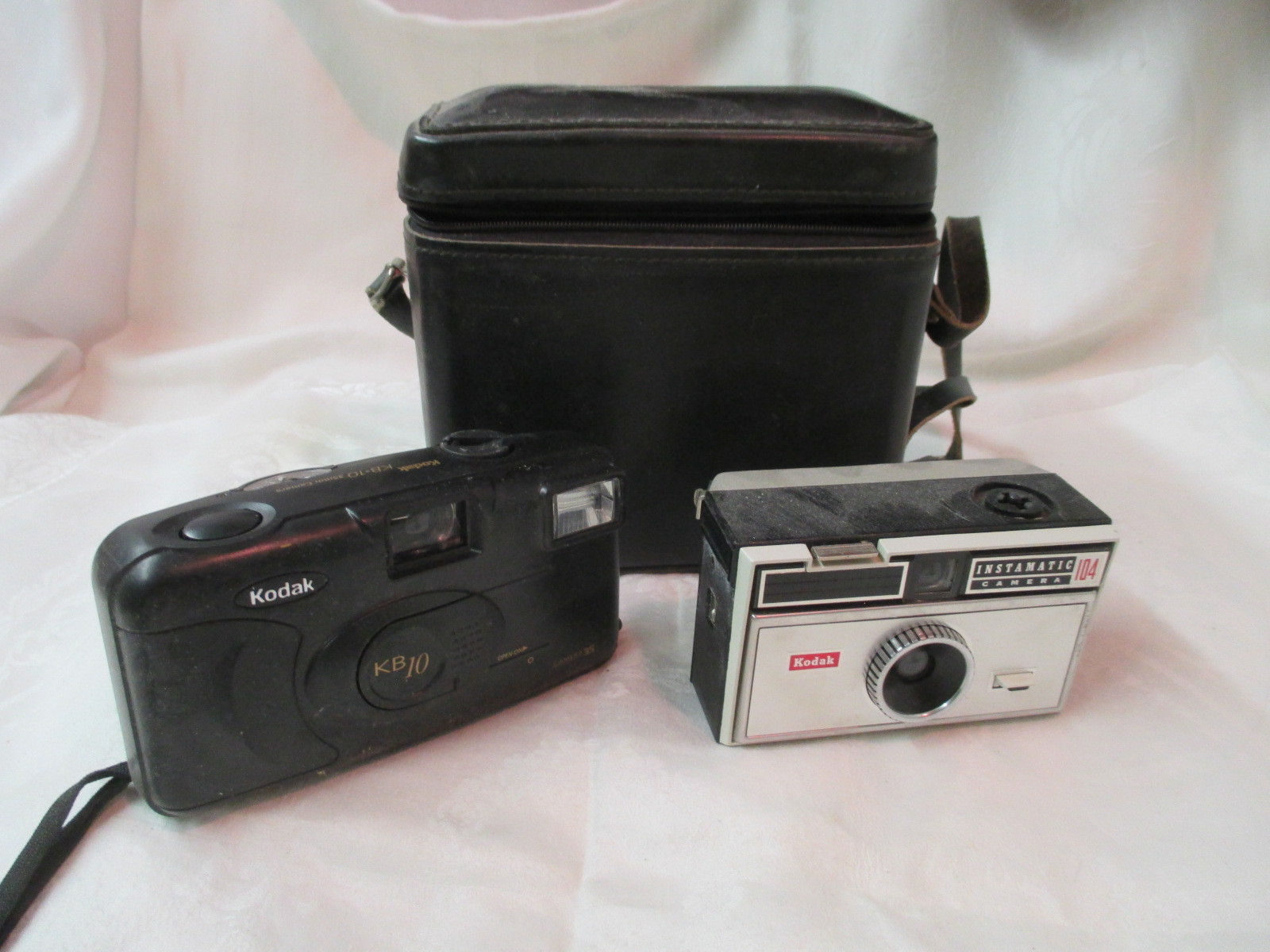 Vintage 2 Kodak Cameras Instamatic 104 & KB10 with Cowhide leather Case