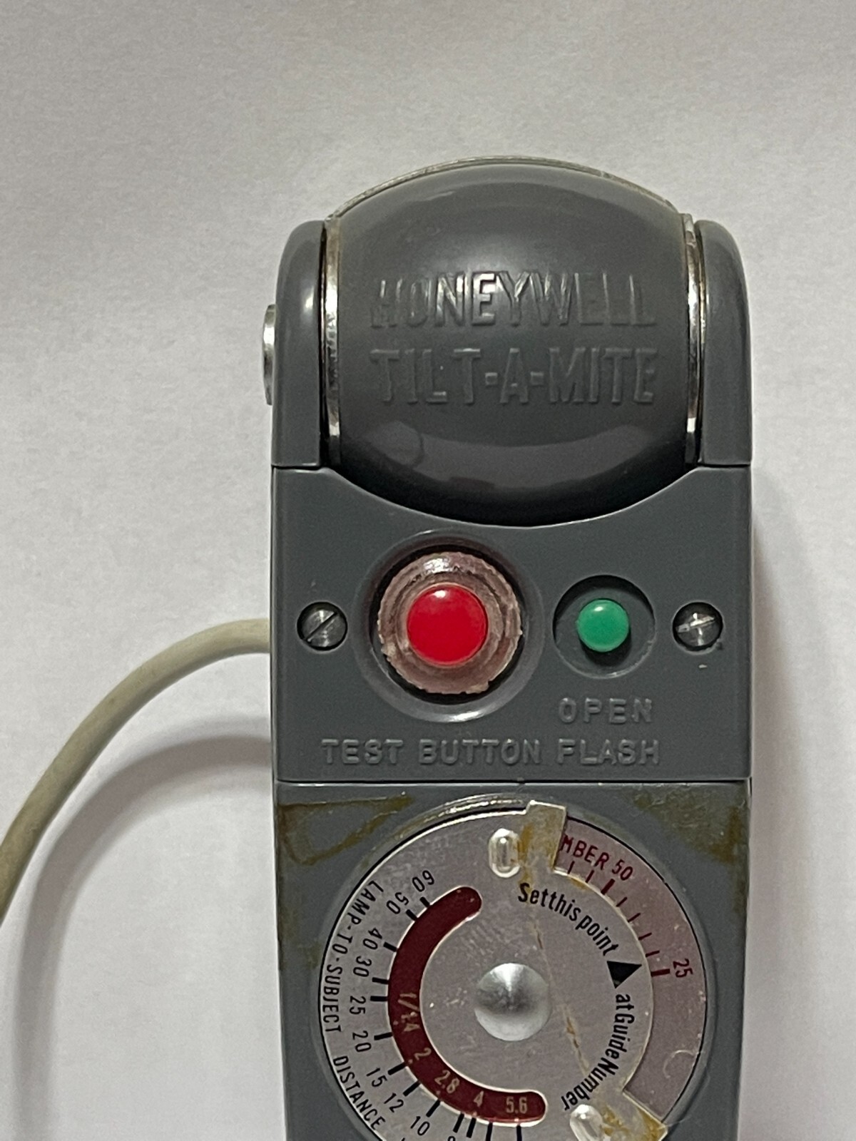 Vintage Honeywell Tilt-A-Mite Camera Flash Unit Collapsible Fan Japan 1950s