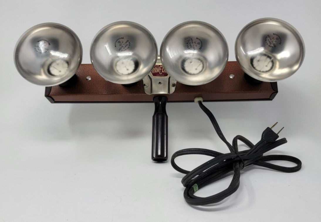 VTG “Acme Lite Mov-E-Lite” Model R4 Movie Lighting 4-Bulb 15″ Bar ~ Metal Case