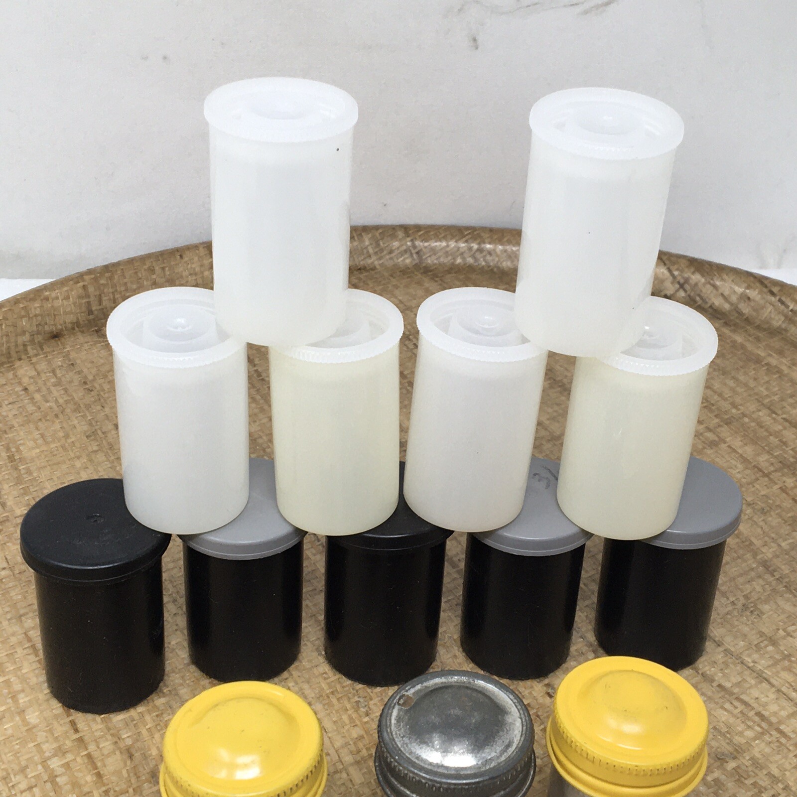 Set Of 14 Vtg Metal 35mm FILM CANISTERS 3 Metal And 11 Plastic