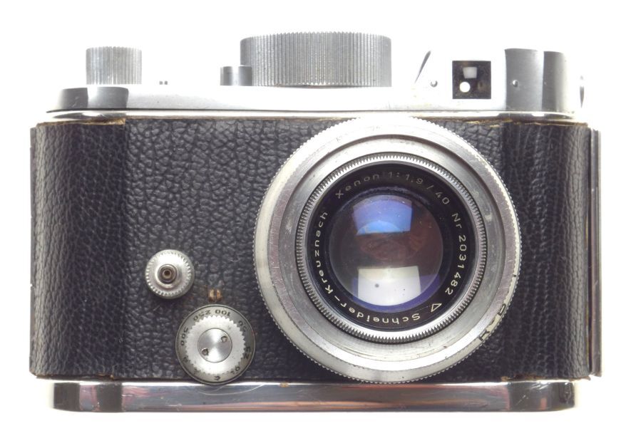 Robot ii 35mm film camera schneider xenon 1:1.9/40 lens leather pouch