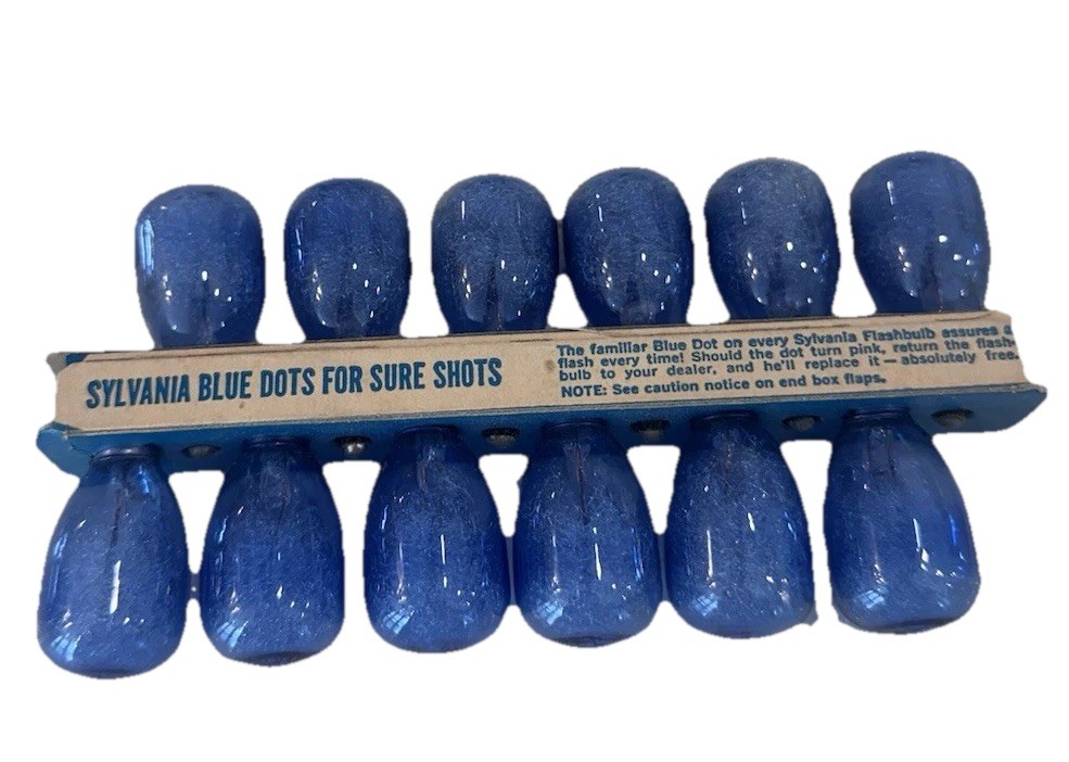 VTG (2) Sylvania Blue Dot Flashbulbs M2B Box of 12 Flash Camera Bulbs 23 Total