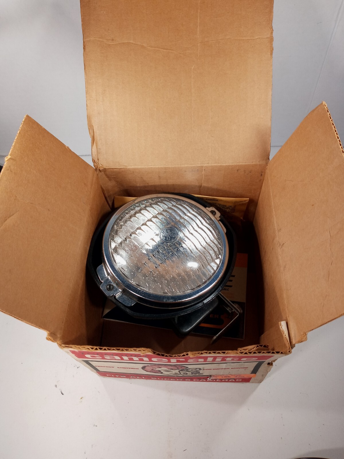 Vintage ACME-LITE TopMount Cameralite in original box! Fits All Super 8 Cameras