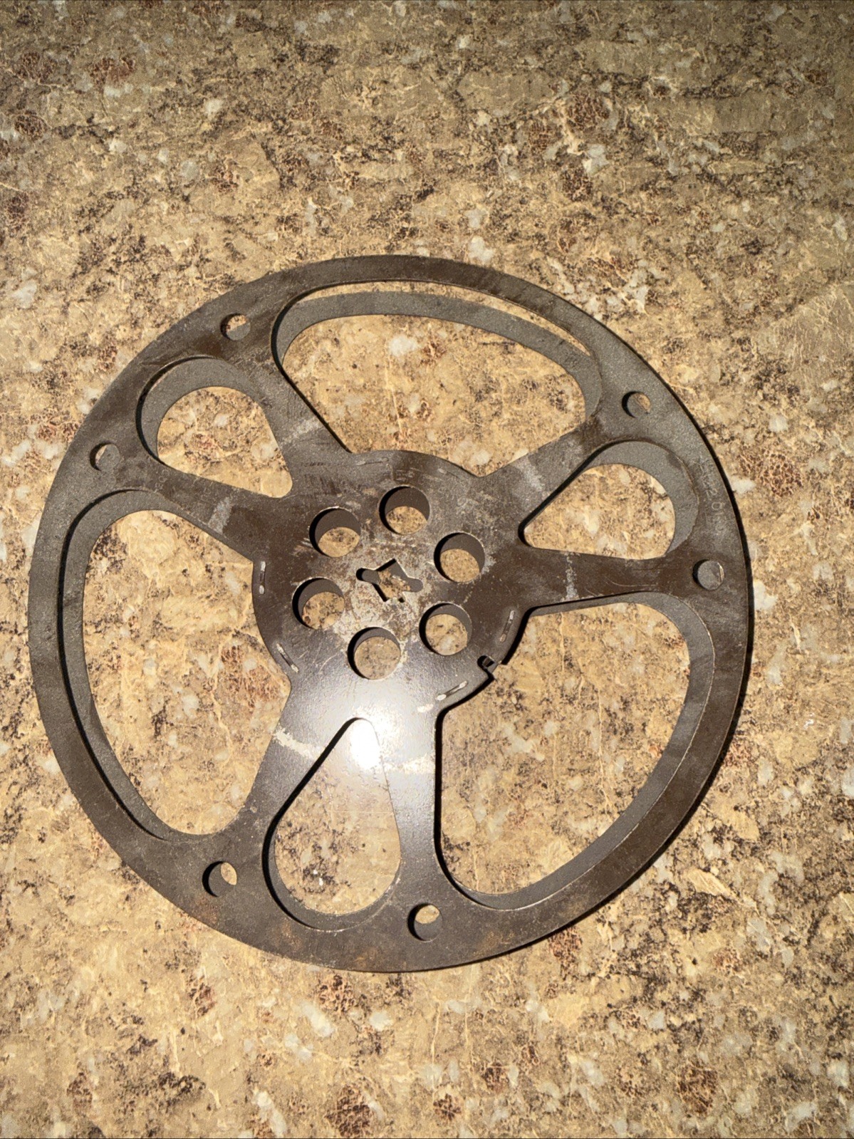 16 mm VINTAGE Motion Picture Film Projector Reel Empty 7″ Brown