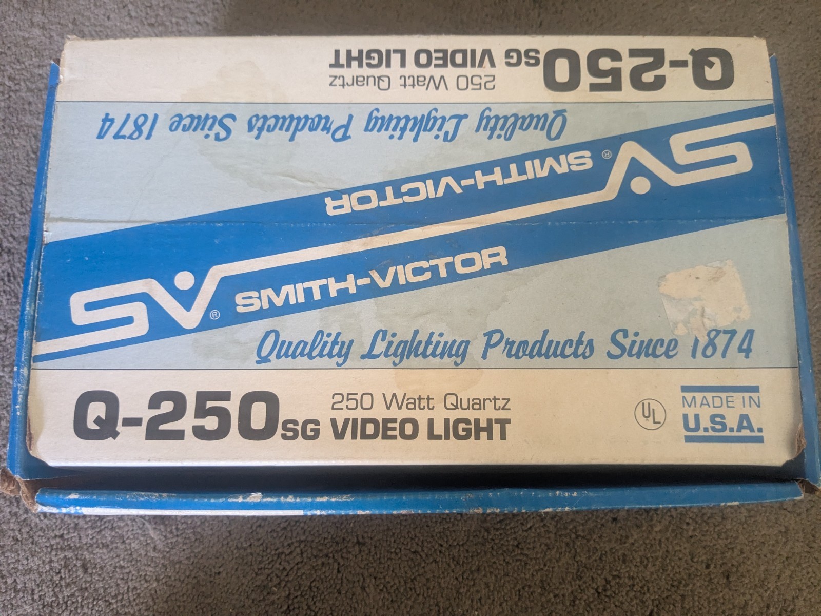 Sears Smith Victor Model Q-250 Plug In Movie Light- Vintage – Works