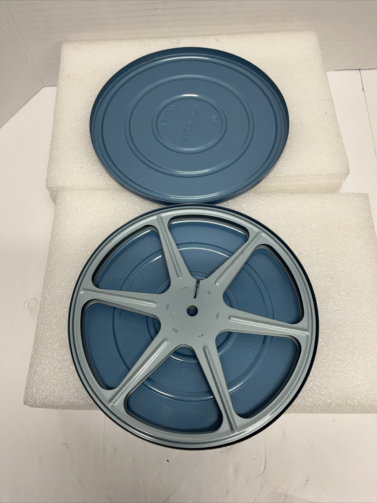 Korvette Camera Dept Super 7″ Can & Metal Compco Movie Reel Made In USA