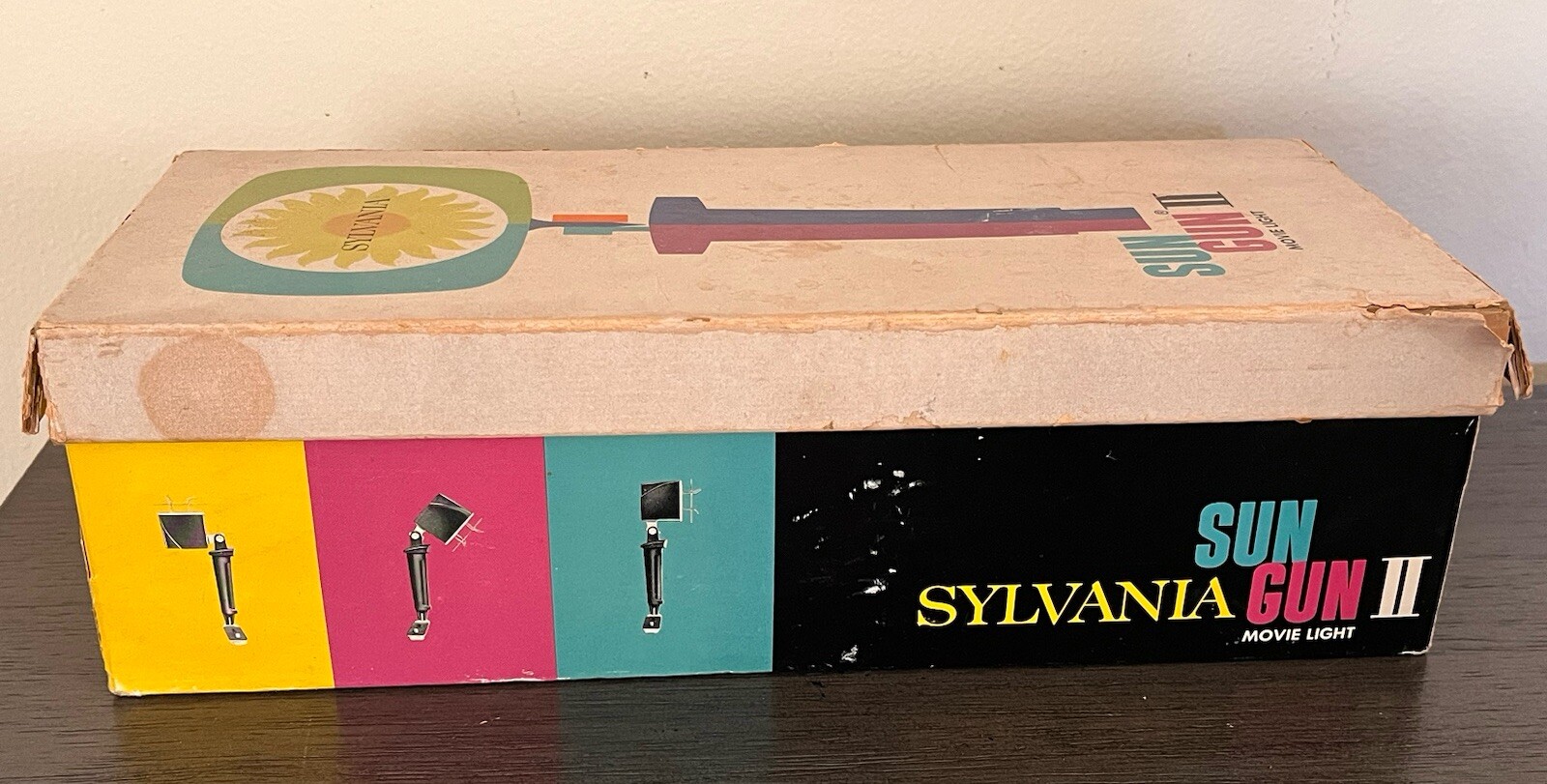 Vintage SYLVANIA SUN GUN II SH-55 Adjustable Movie Camera Light WORKS WELL