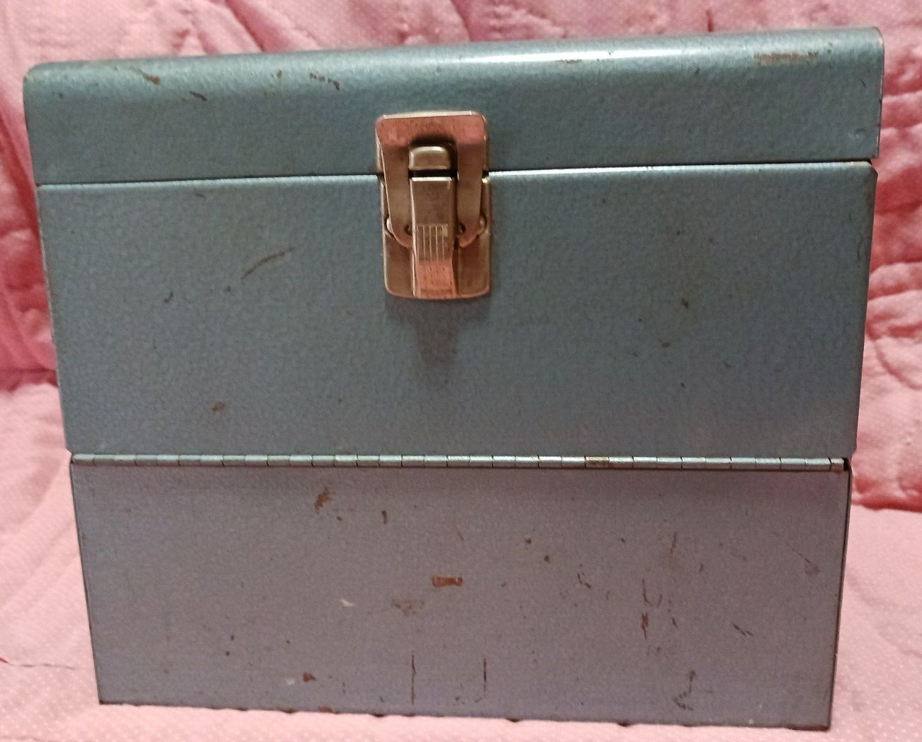 Logan Deluxe Blue Metal 12 Slot 8mm Movie Film Chest 8.75×7.5×7.5
