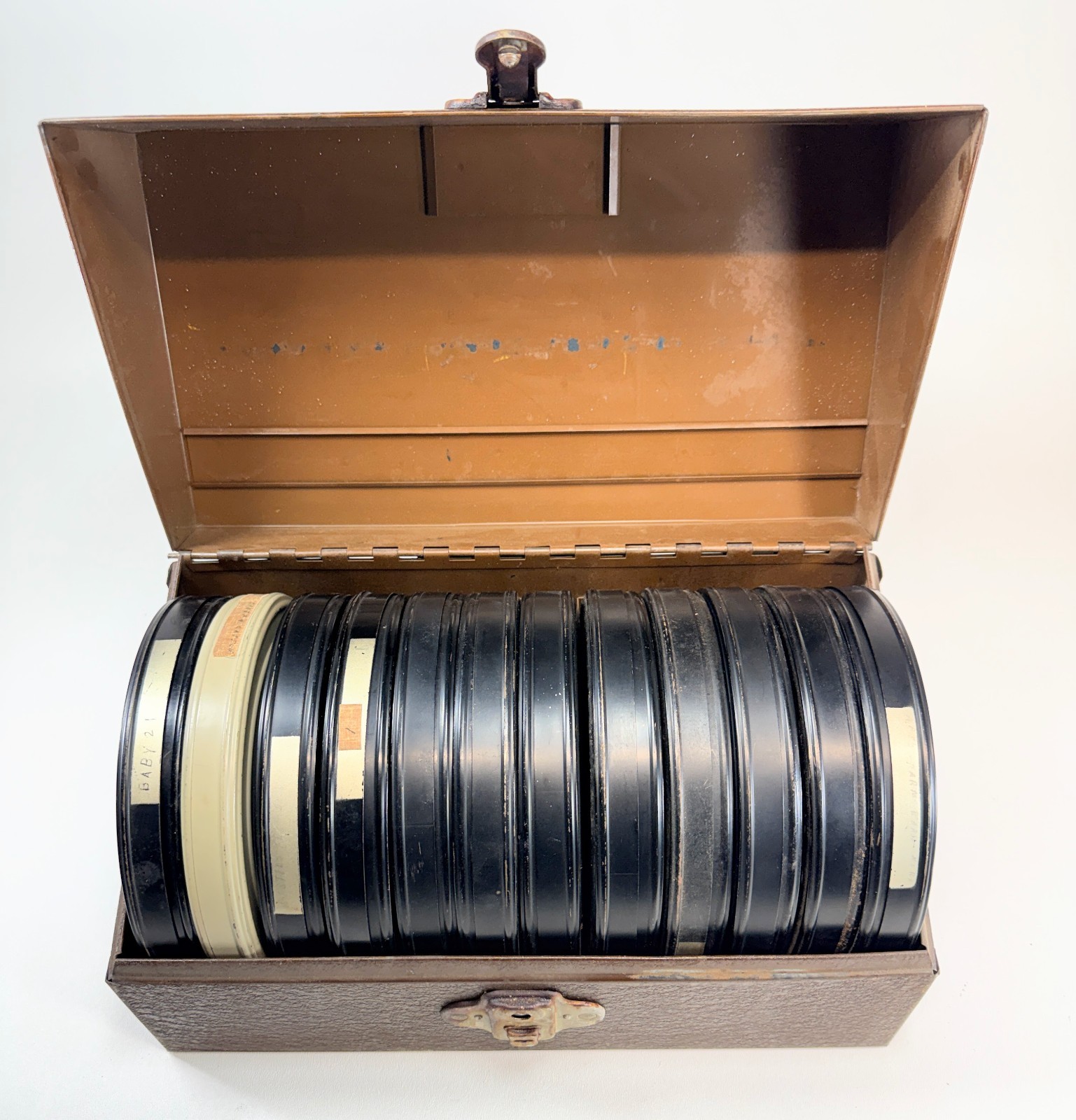 VTG Bell & Howell Metal Reel Storage Film Case Box For Super 8mm + 12 Canisters