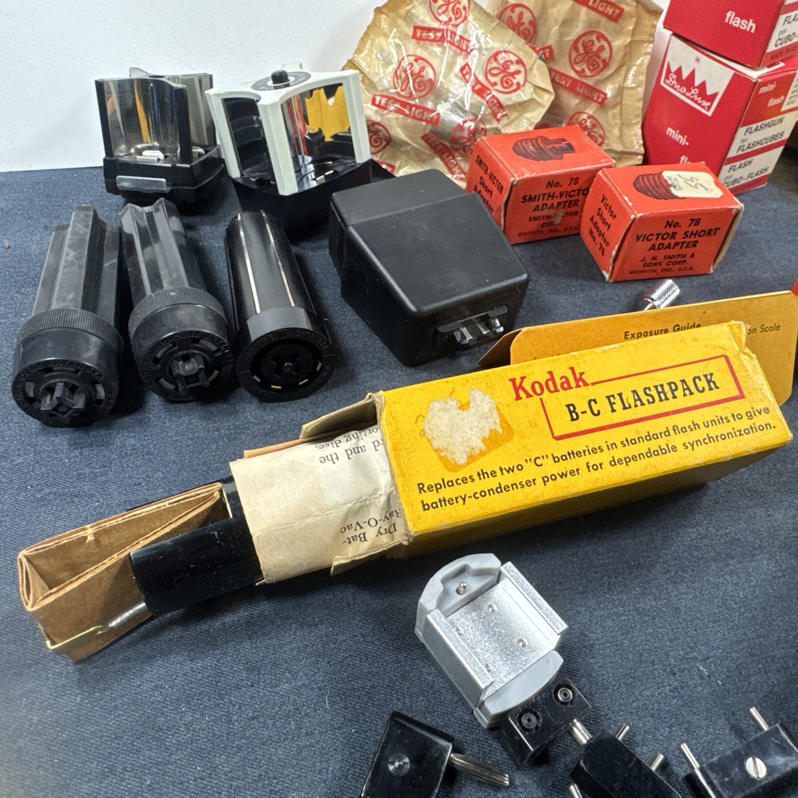 Camera Flash Accesory Lot – Kodak Agfa Rowi Duolux Heiland – New Old Stock NOS
