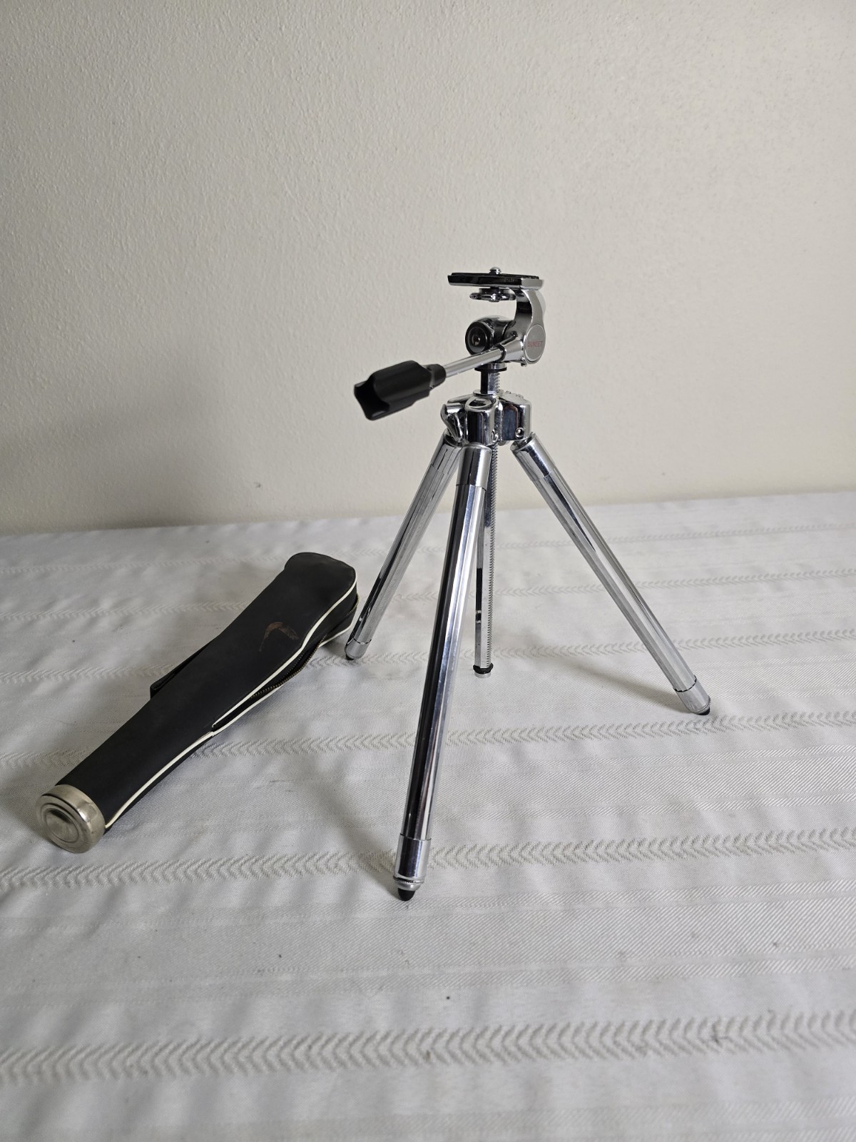 Vintage Sunset Chrome Camera Tripod With Telescoping Legs Original Case