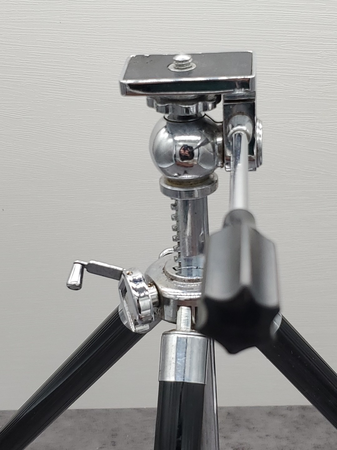 Vintage Brockway Black Chrome Camera Retractable Tripod 8″- 42”