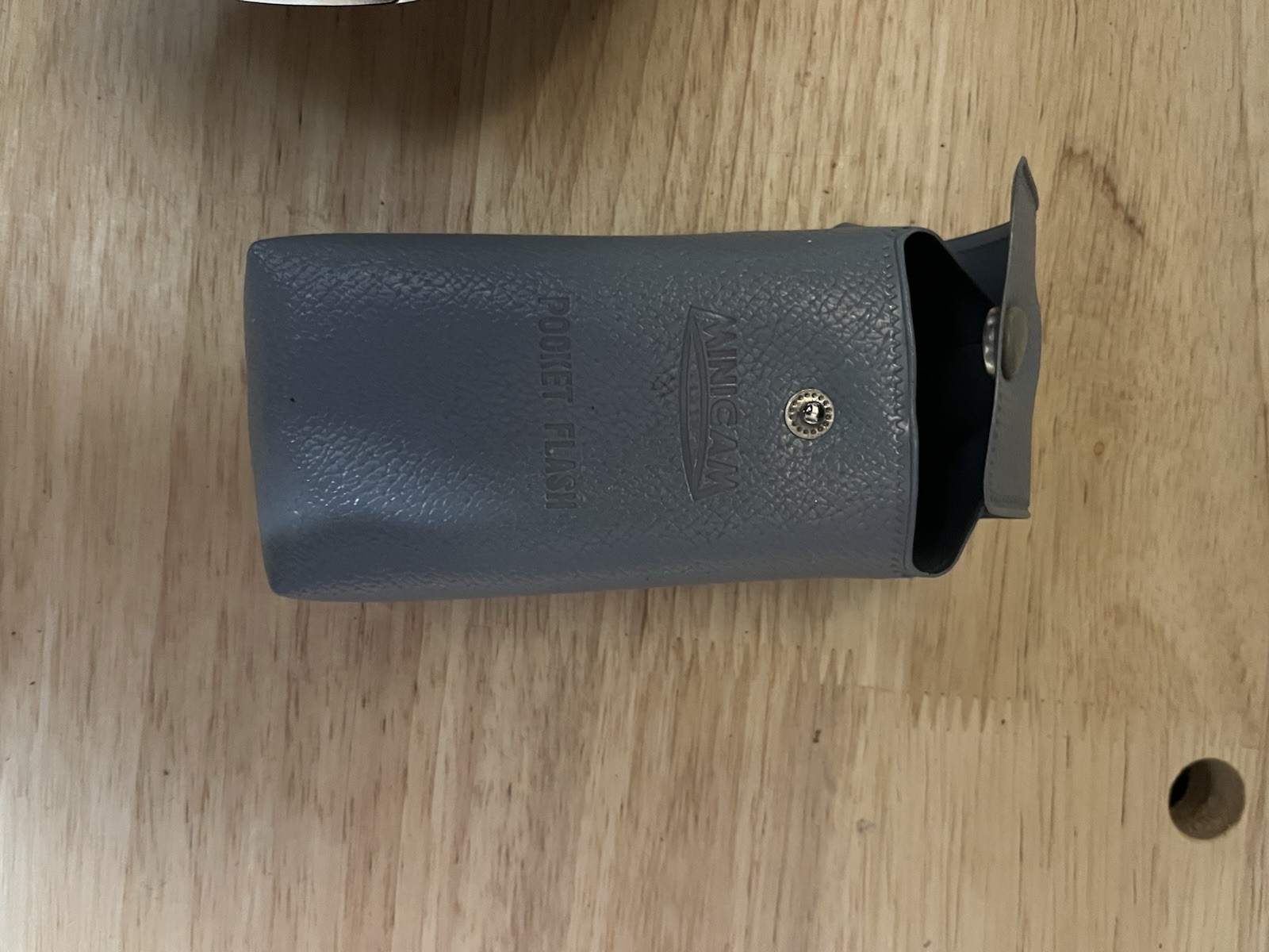 Vintage Minicam BC Pocket Flash Fan Flash With Original Case