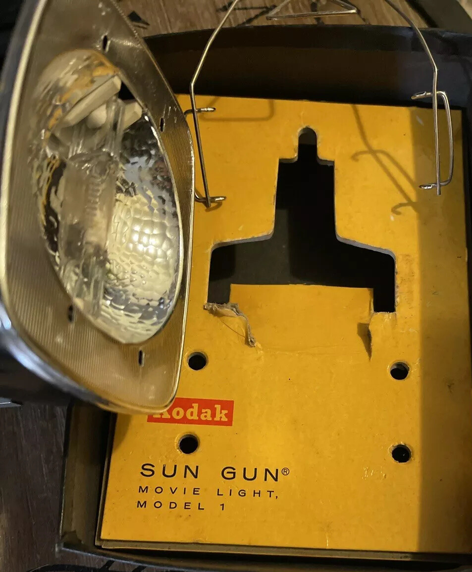 Kodak SUN GUN Movie light model 1,Exposure Guide kodachromeII Type ADWY Vintage