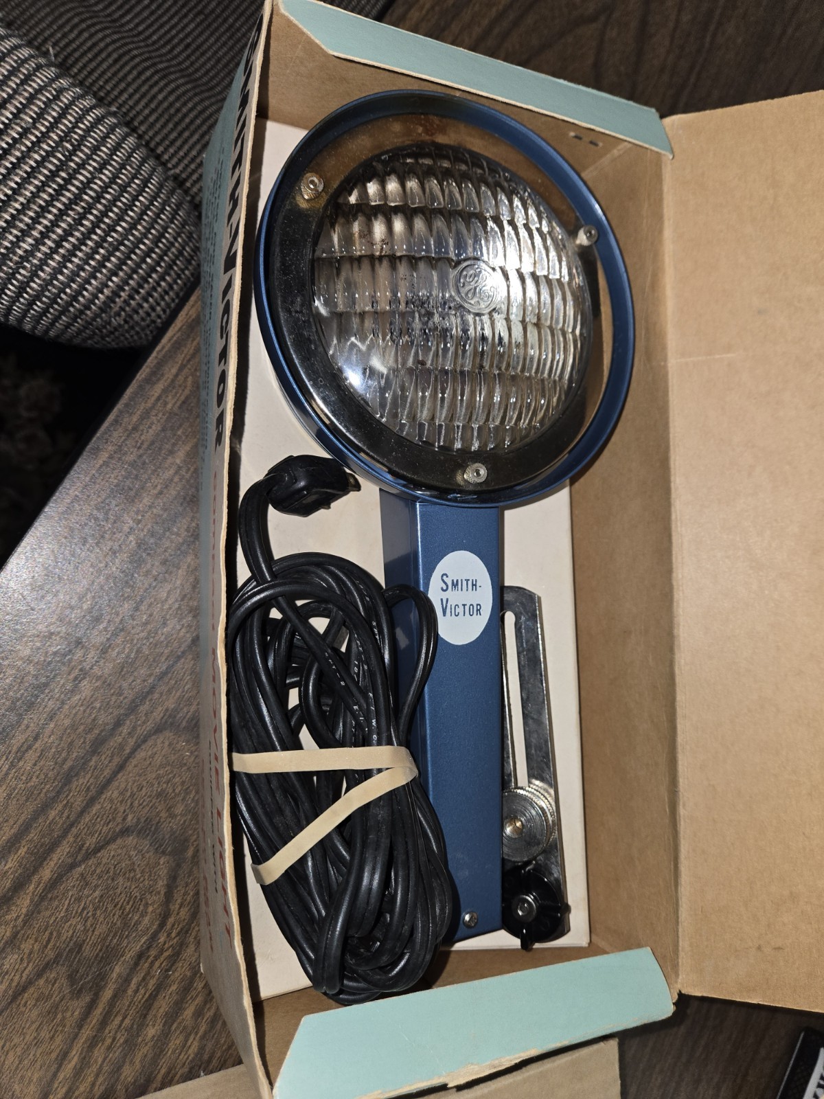 Smith Victor L-5 Movie Light Sealed Beam Dwa Lamp In Box Vintage