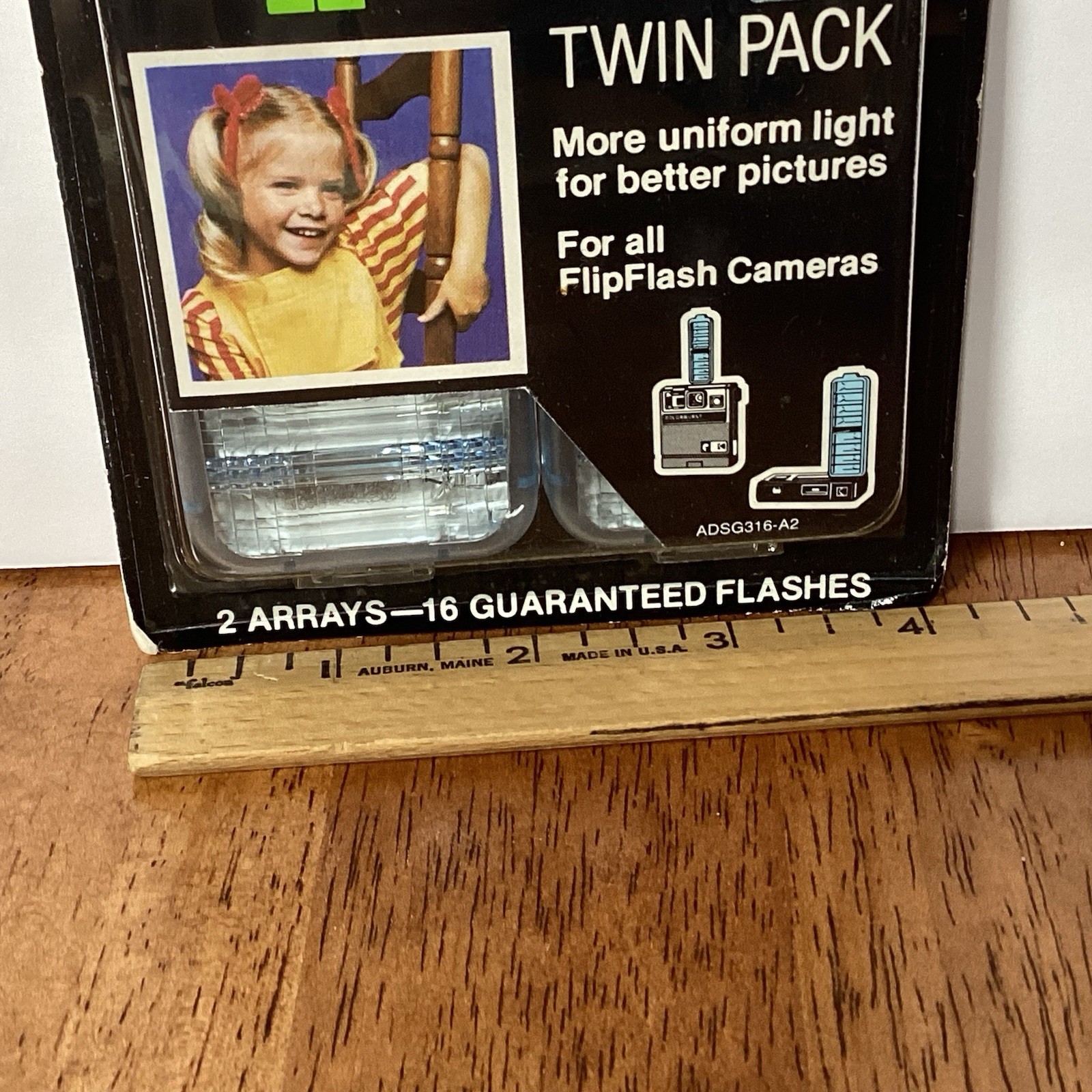 Vintage NOS GE FLIP FLASH II Twin Pack 16 Total Flashes