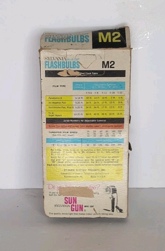 Vintage Sylvania Blue Dot Clear M2 Camera Flashbulbs 8 Bulbs