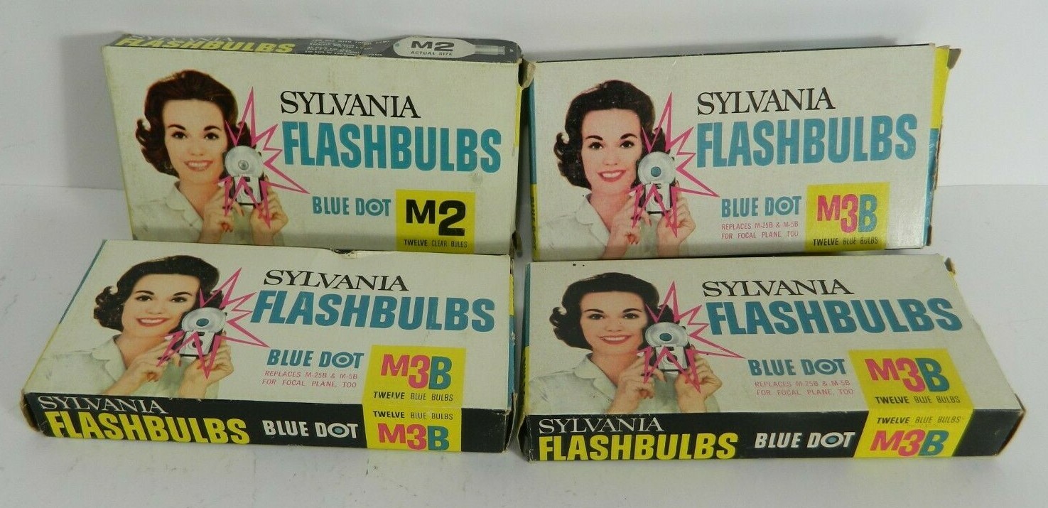 Sylvania Blue Dot Flash Bulbs M2, M3B, Total of 39 Bulbs