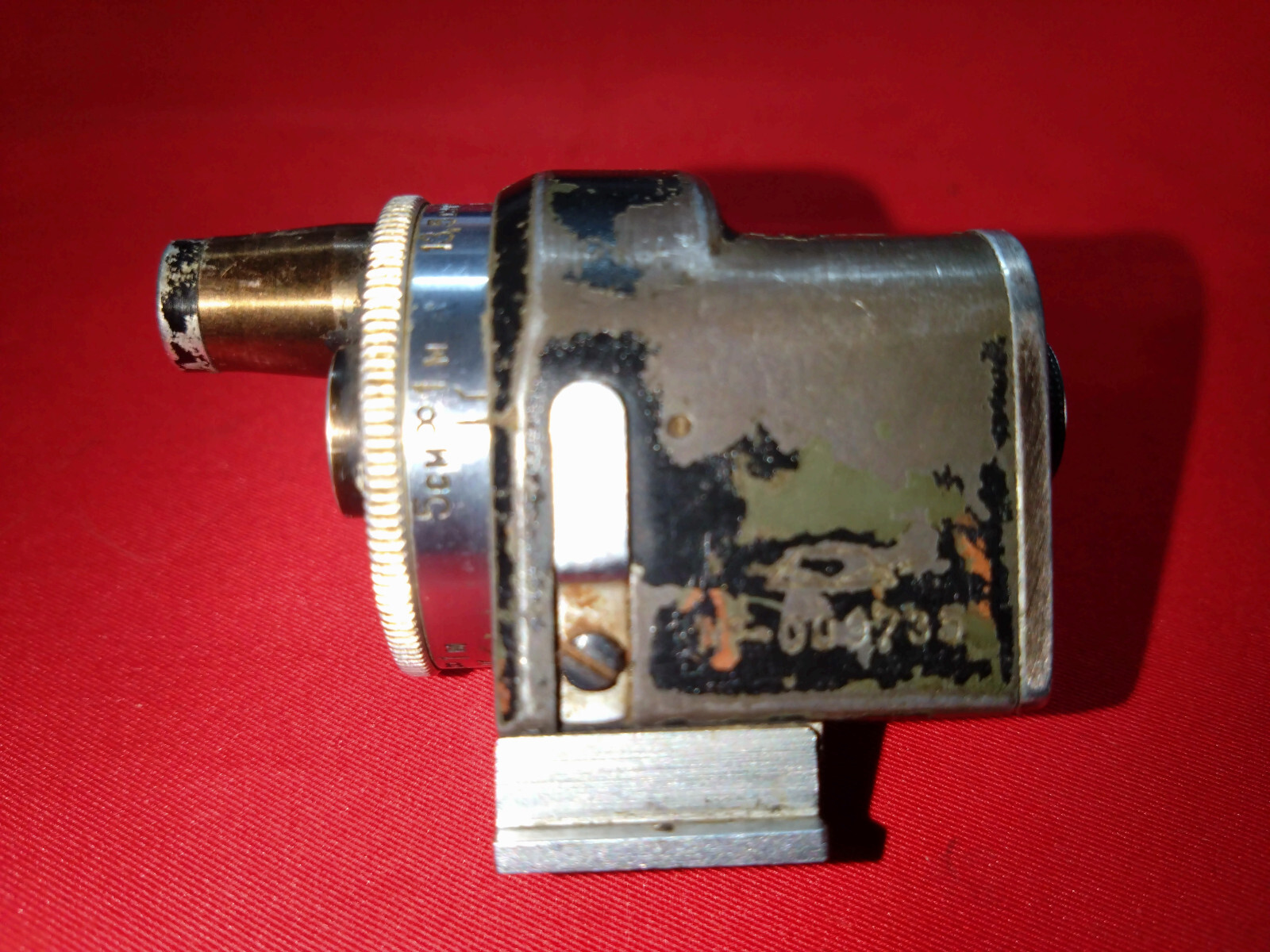 Russian USSR Universal turret viewfinder 28-135 mm for RF camera Krasnogorsk