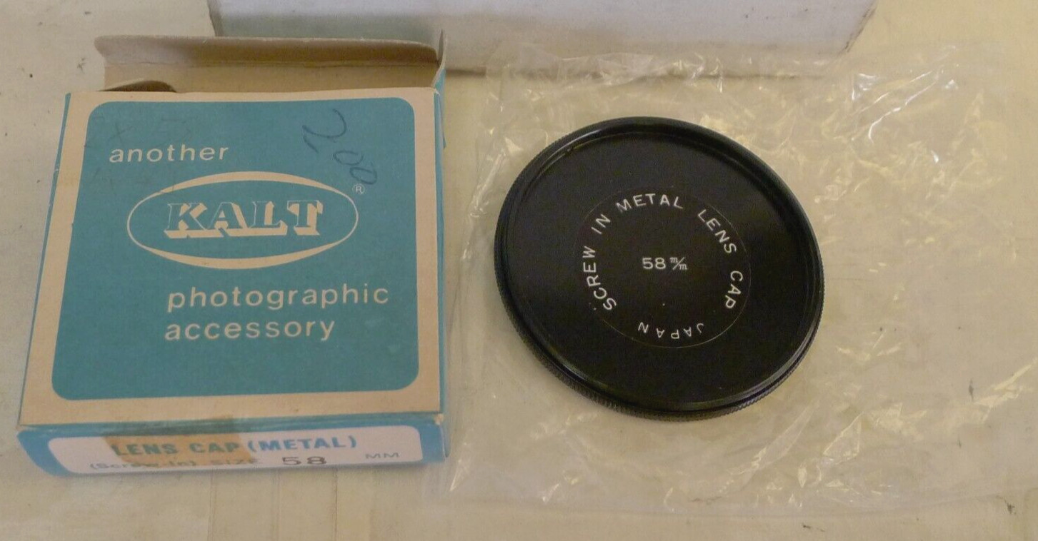 Kalt 58mm Screw In Metal Lens Cap with Original Box – NOS – Japan Made