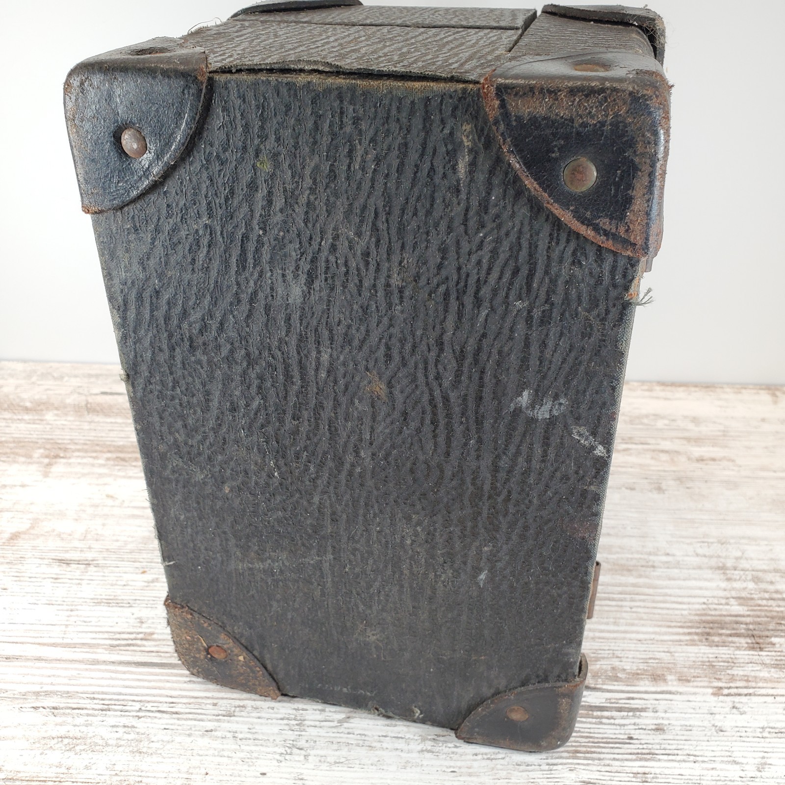 Vintage McAuley 8mm Film Reel Case Wood Box Holds 12 5″ Reels Universal Compass