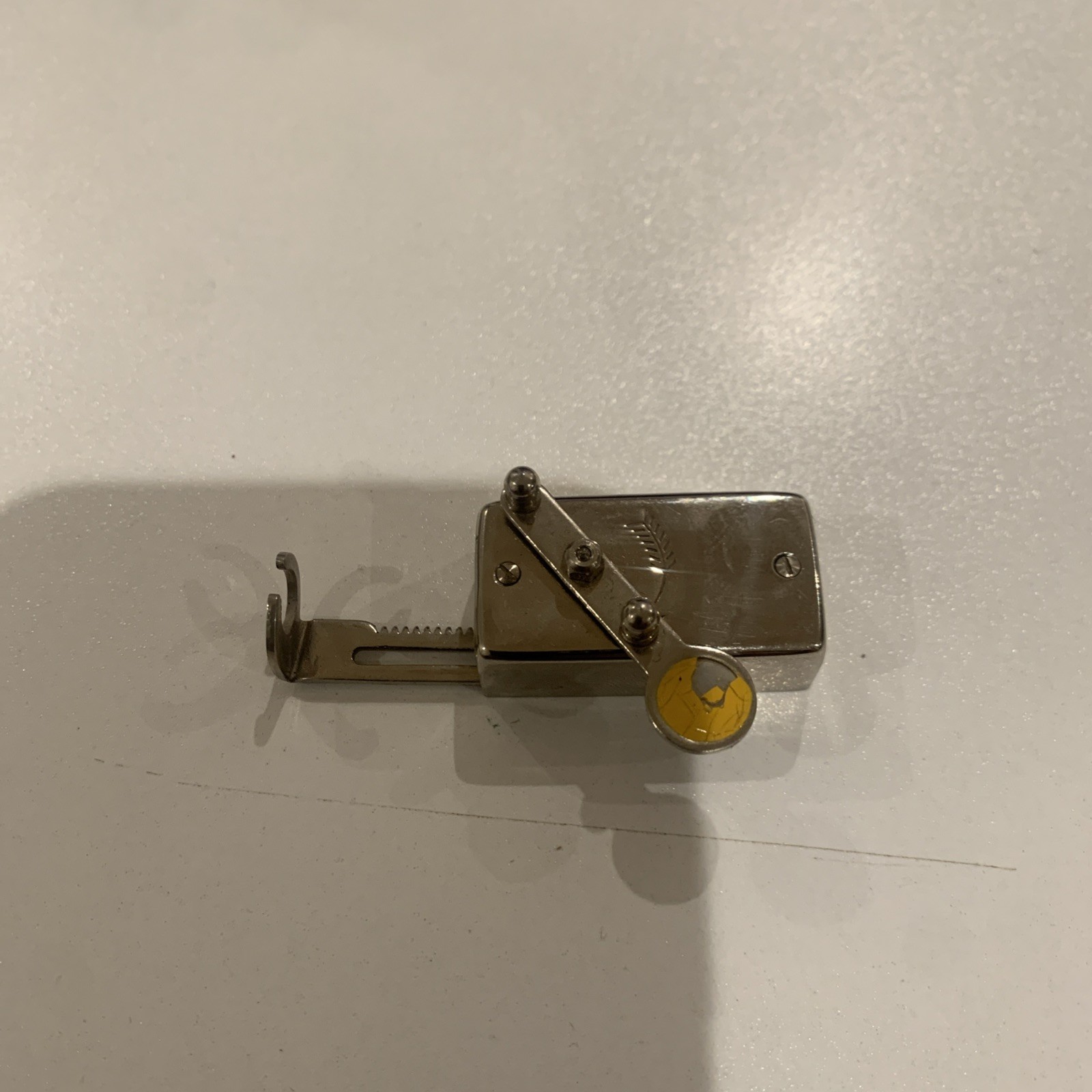 EXC Vintage Mechanical Self timer Haka AutoKnips Mod. 1 shutter release