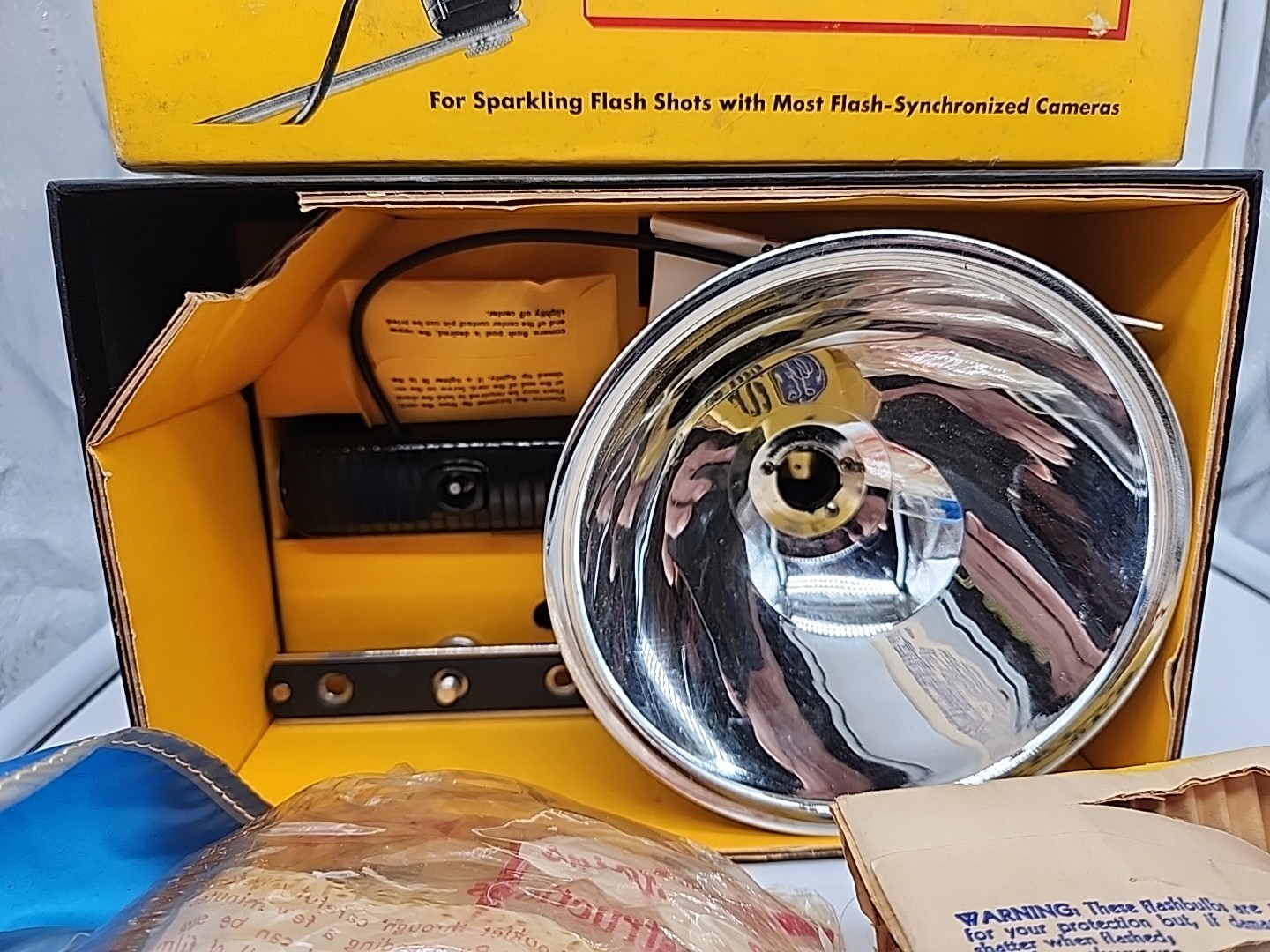 KODAK STANDARD FLASHOLDER With Box