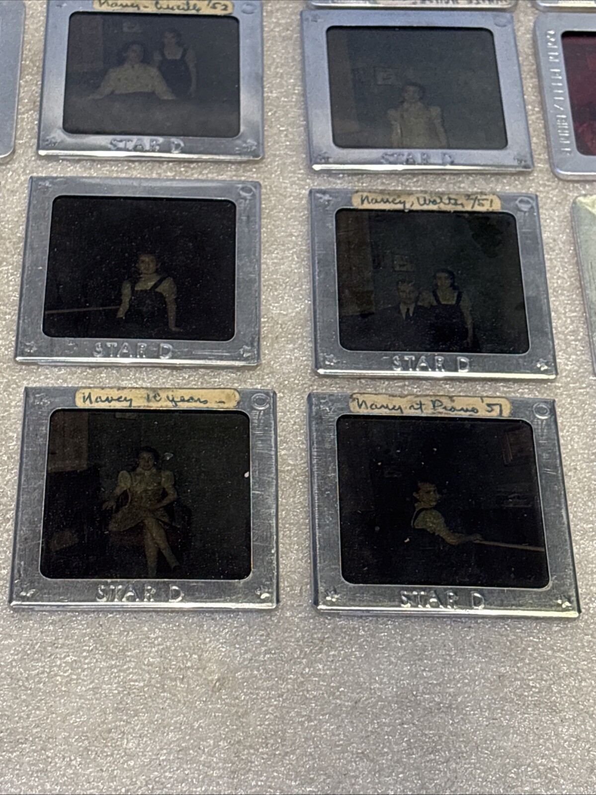 Vtg Lot of 28 Photos From 1950’s In Davidson Star D Slide Binders Beach, Family