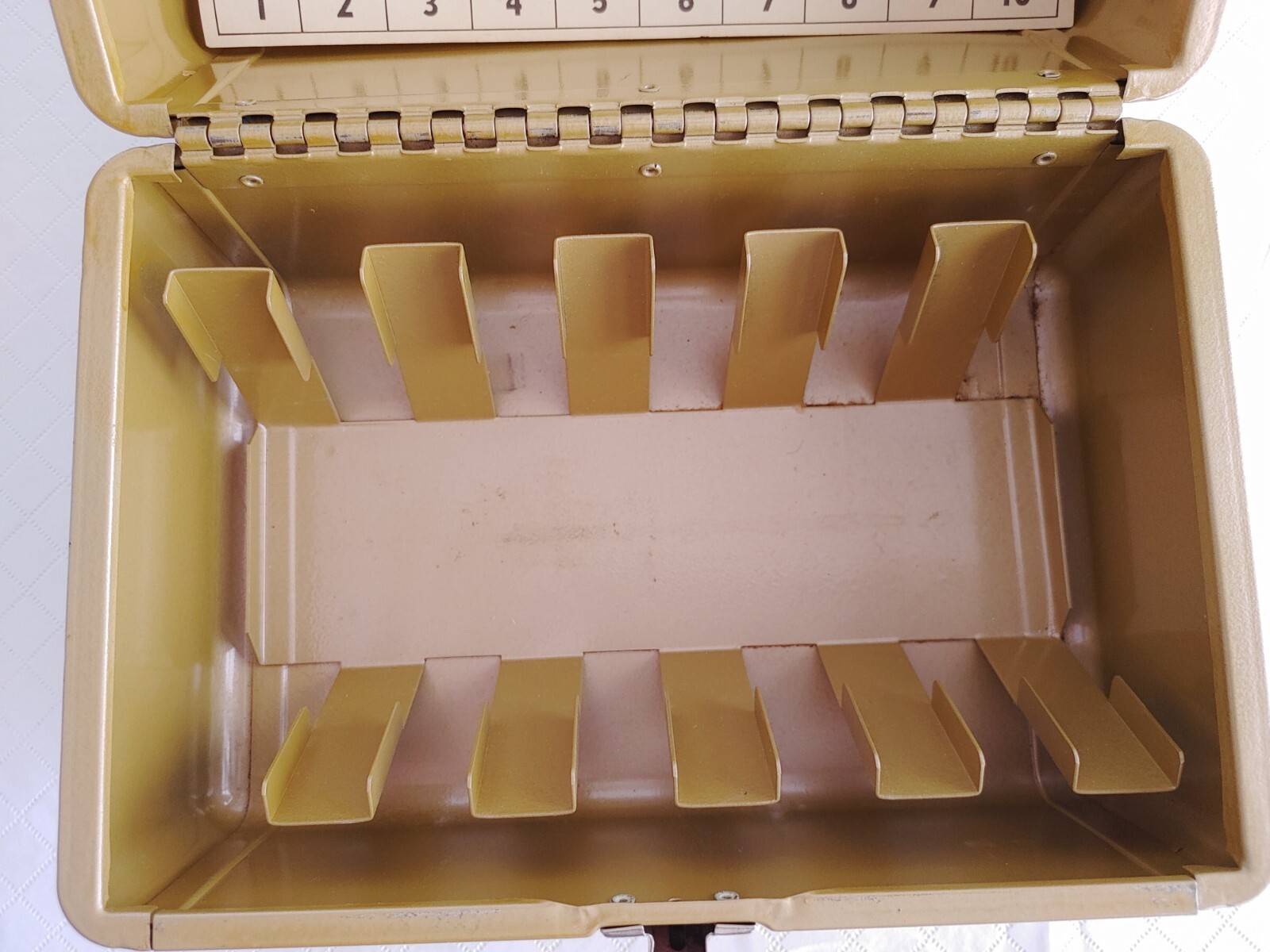 Vintage Kenco 8mm Movie Film Reel Storage File Box Metal Holds 10 Reels #20351
