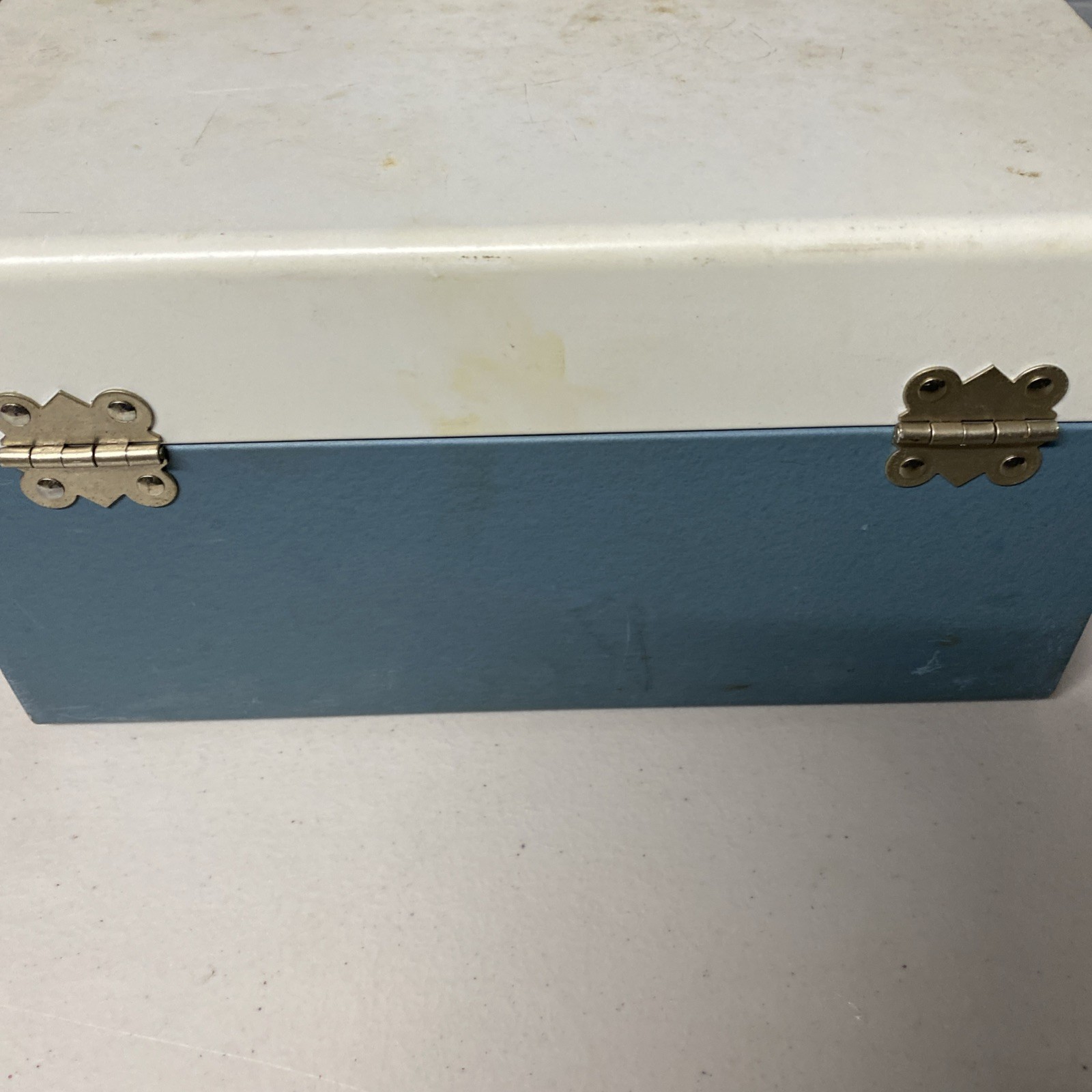 8mm Film Storage Case • Fits 5 inch reels – Holds 10 Reels total